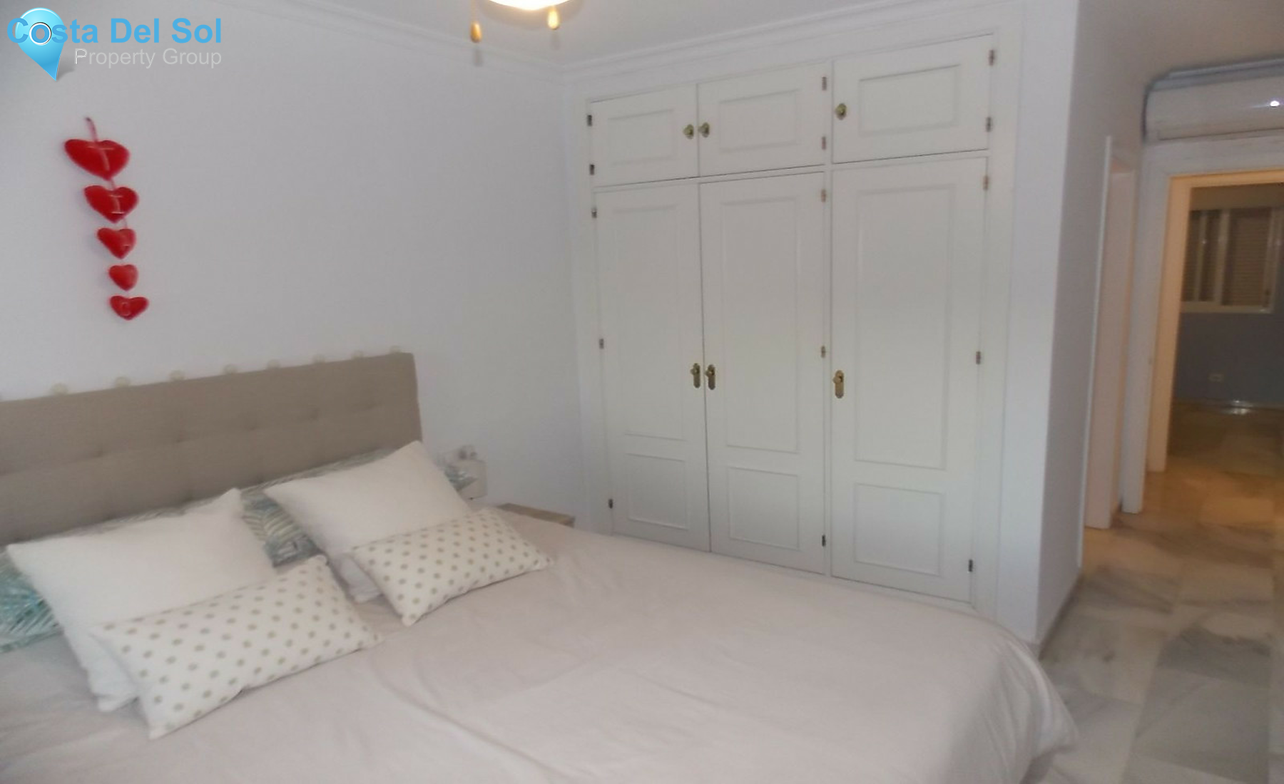 Middle Floor Apartment in Torremolinos-1498992