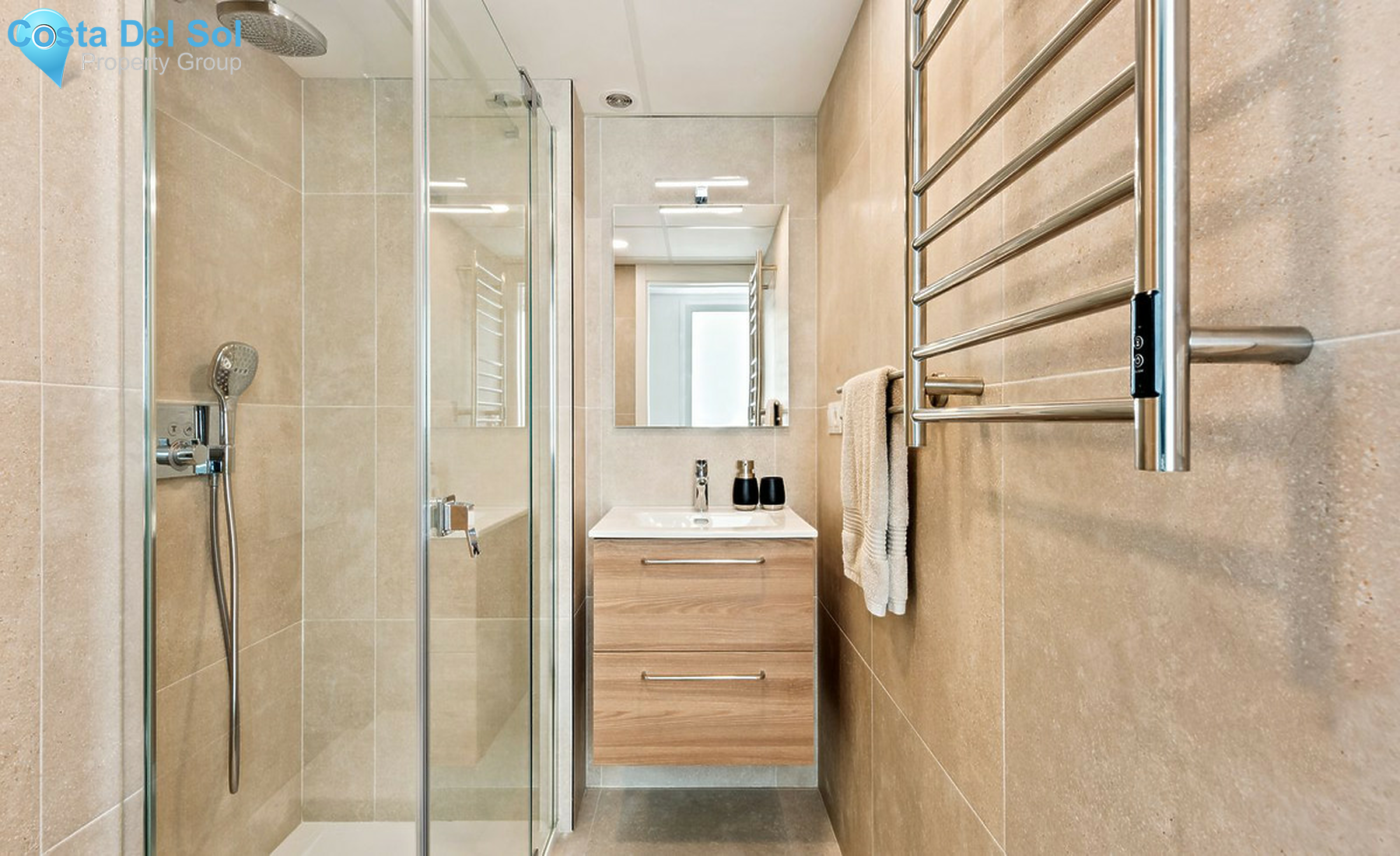 Middle Floor Apartment in Torremolinos-1506093