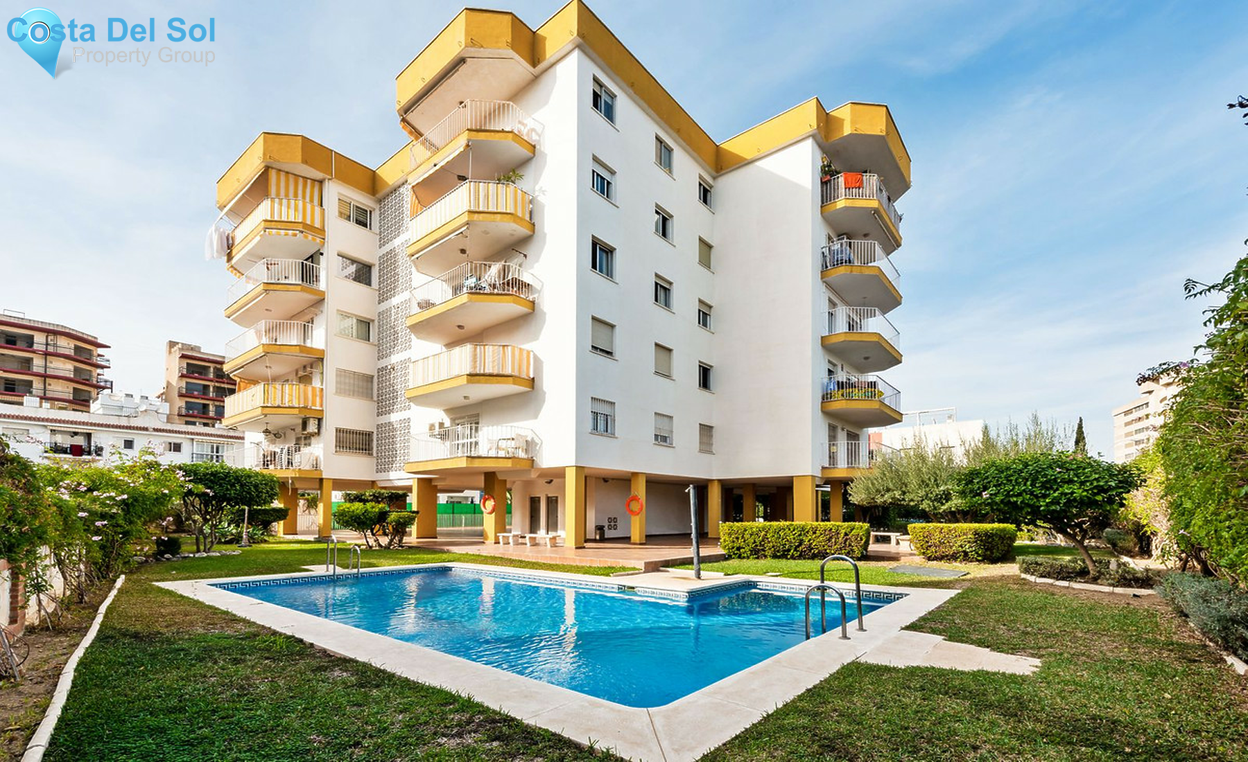 Middle Floor Apartment in Torremolinos-1506096