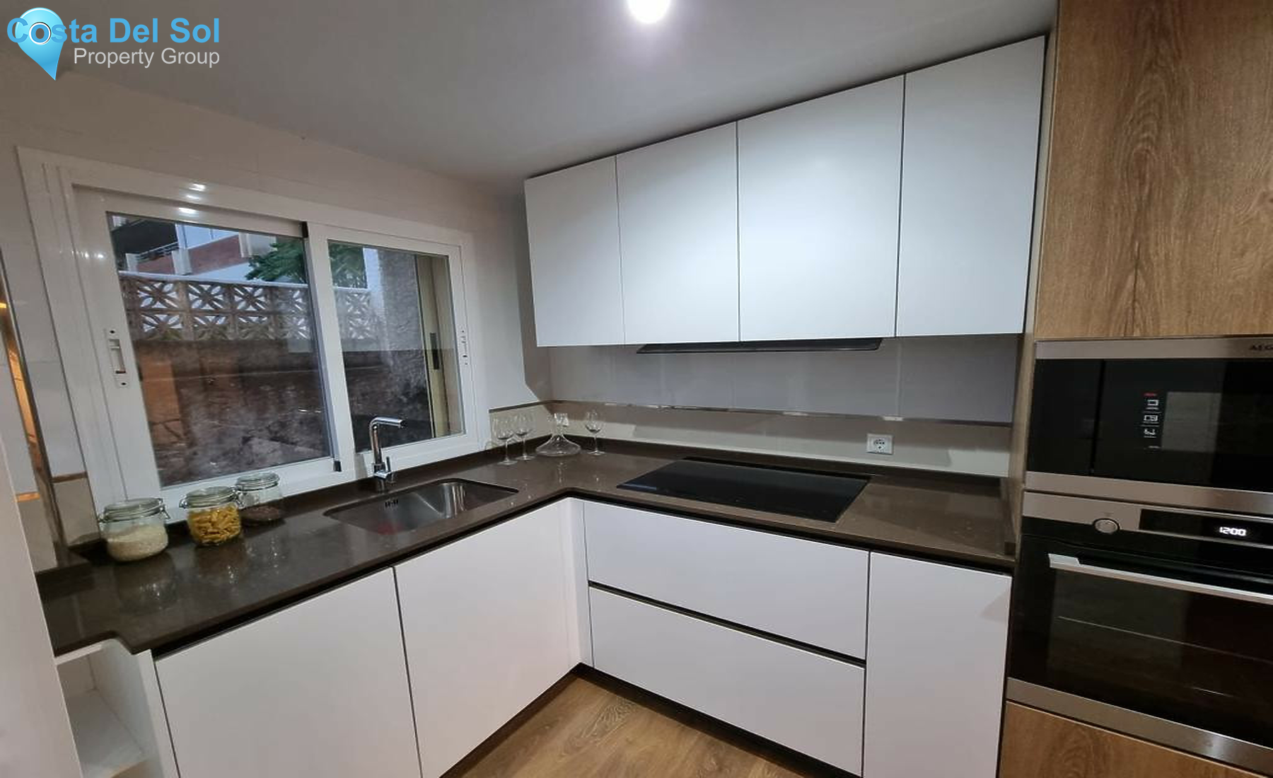 Middle Floor Apartment in Torremolinos-1541522