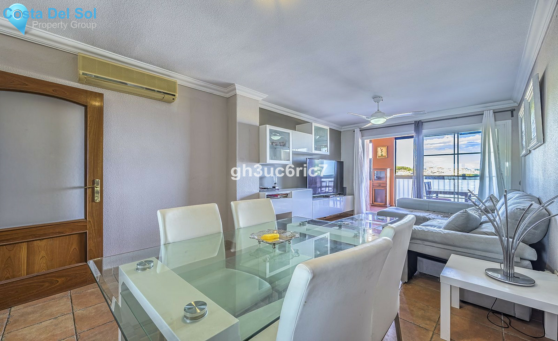 Middle Floor Apartment in Torremolinos-1542511