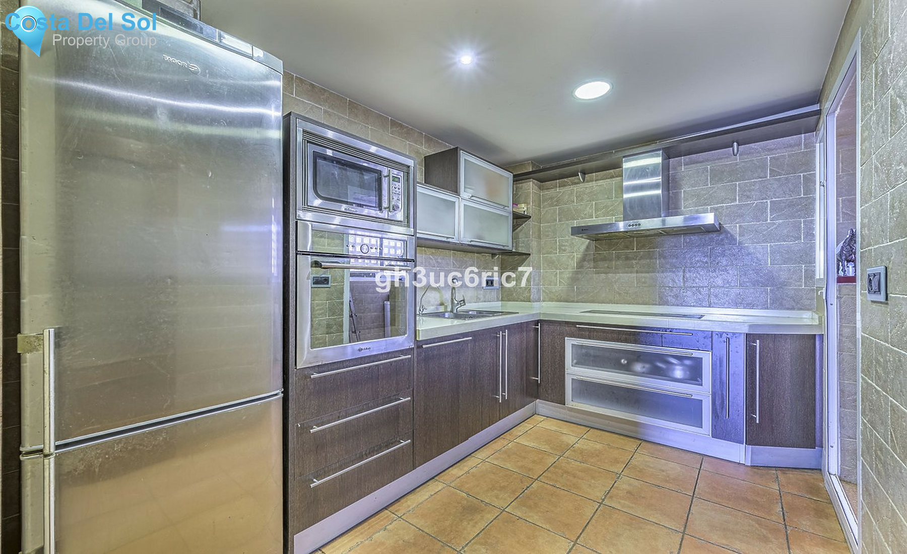 Middle Floor Apartment in Torremolinos-1542512