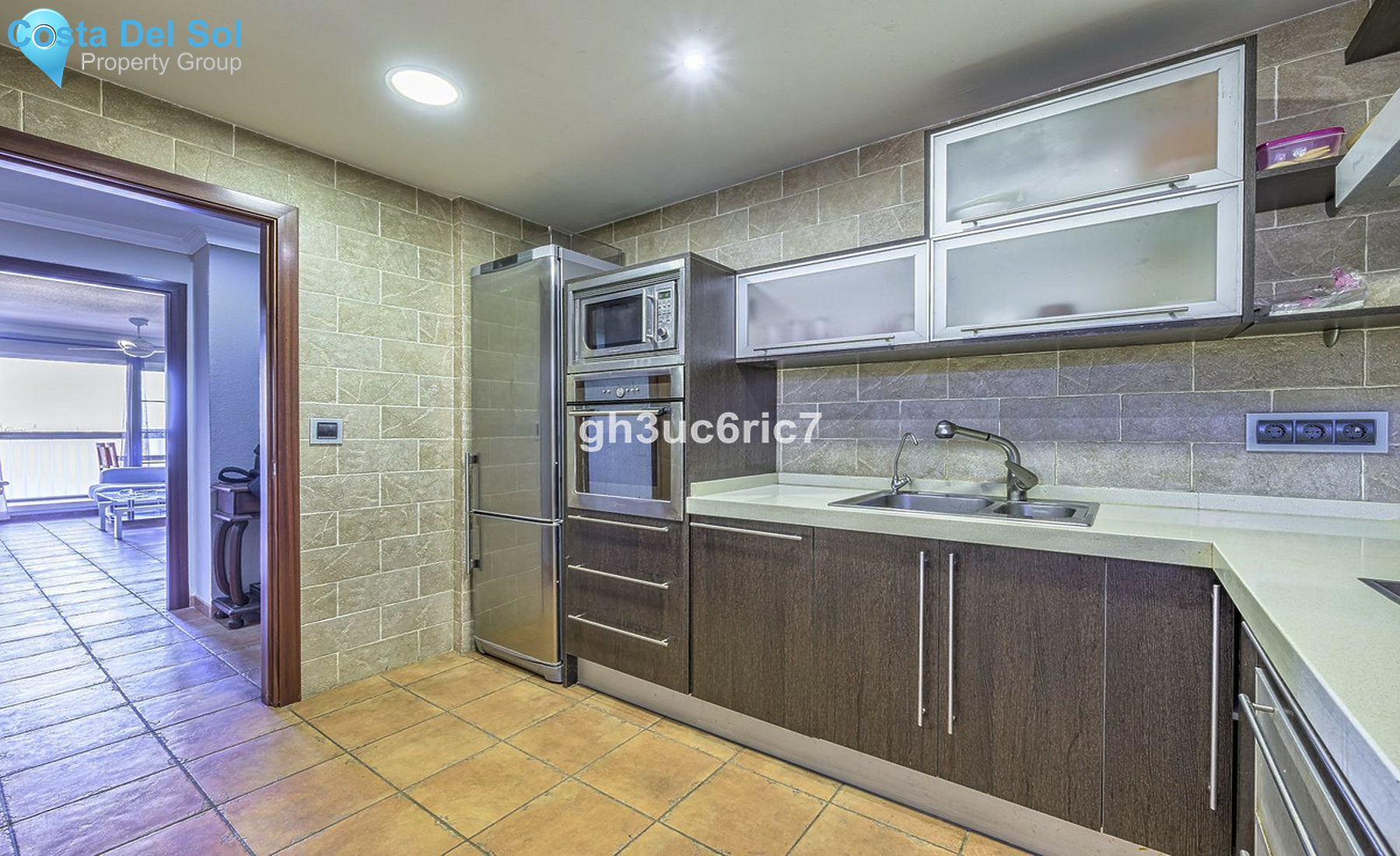 Middle Floor Apartment in Torremolinos-1542513