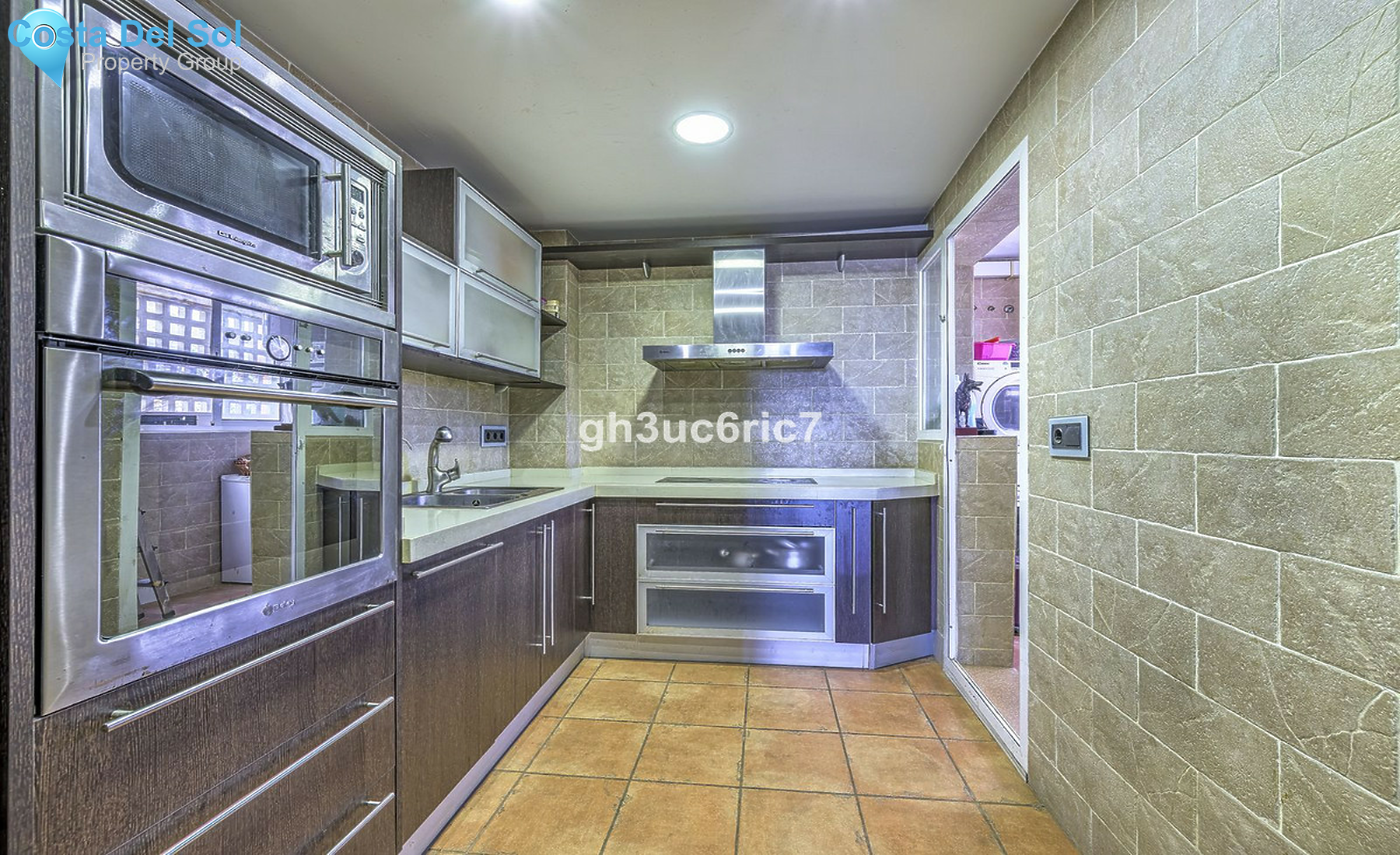 Middle Floor Apartment in Torremolinos-1542498