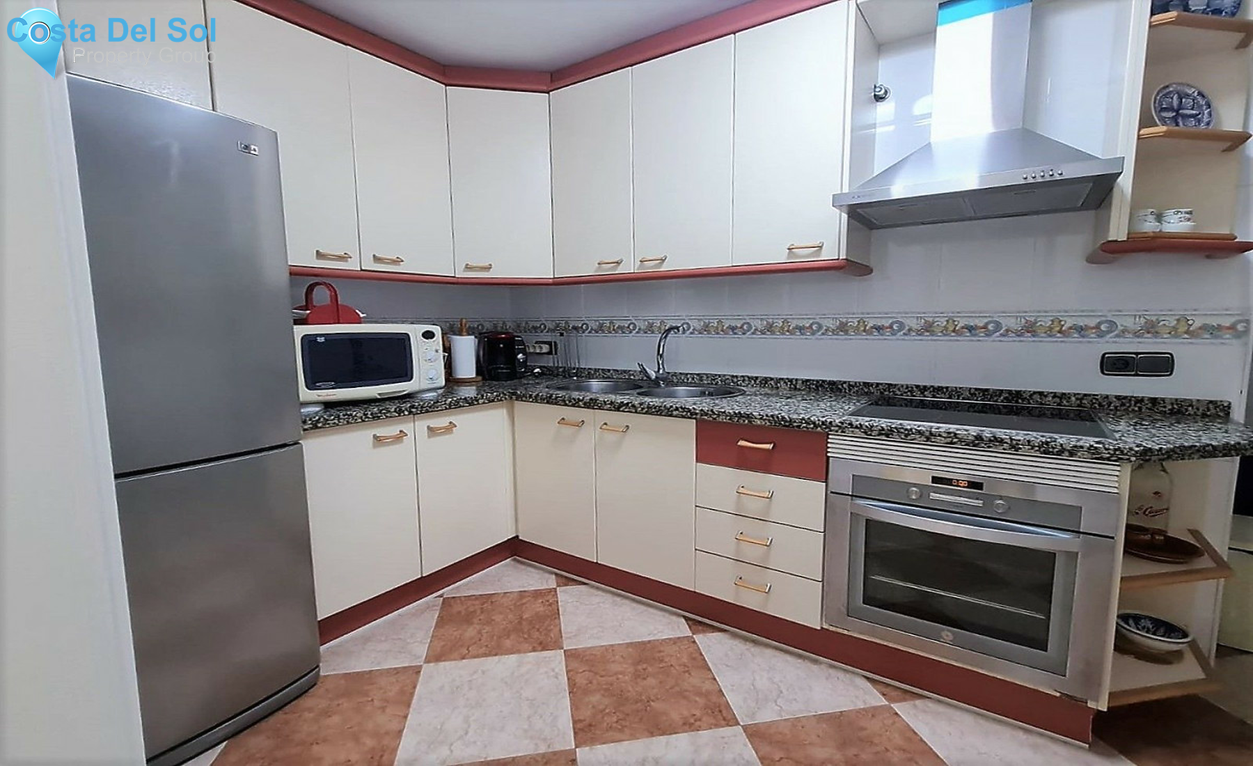 Middle Floor Apartment in Torremolinos-1560471