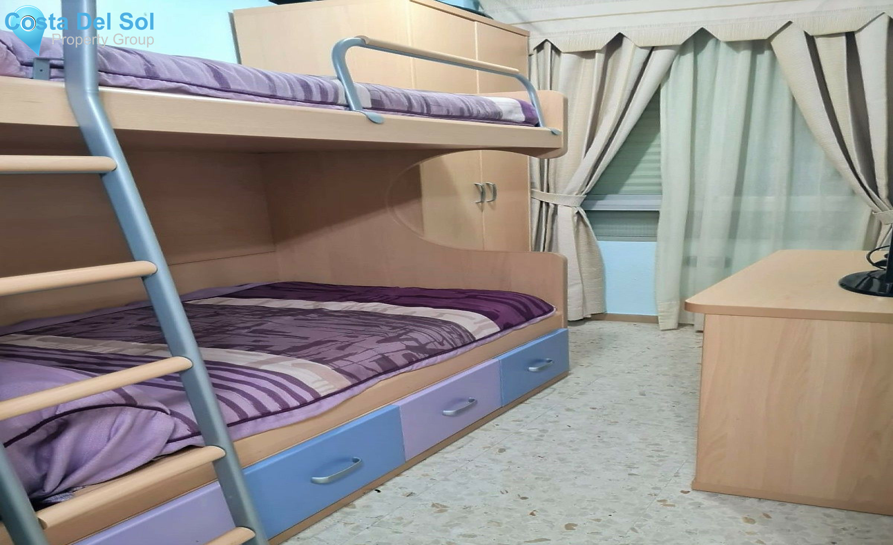 Middle Floor Apartment in Torremolinos-1560475