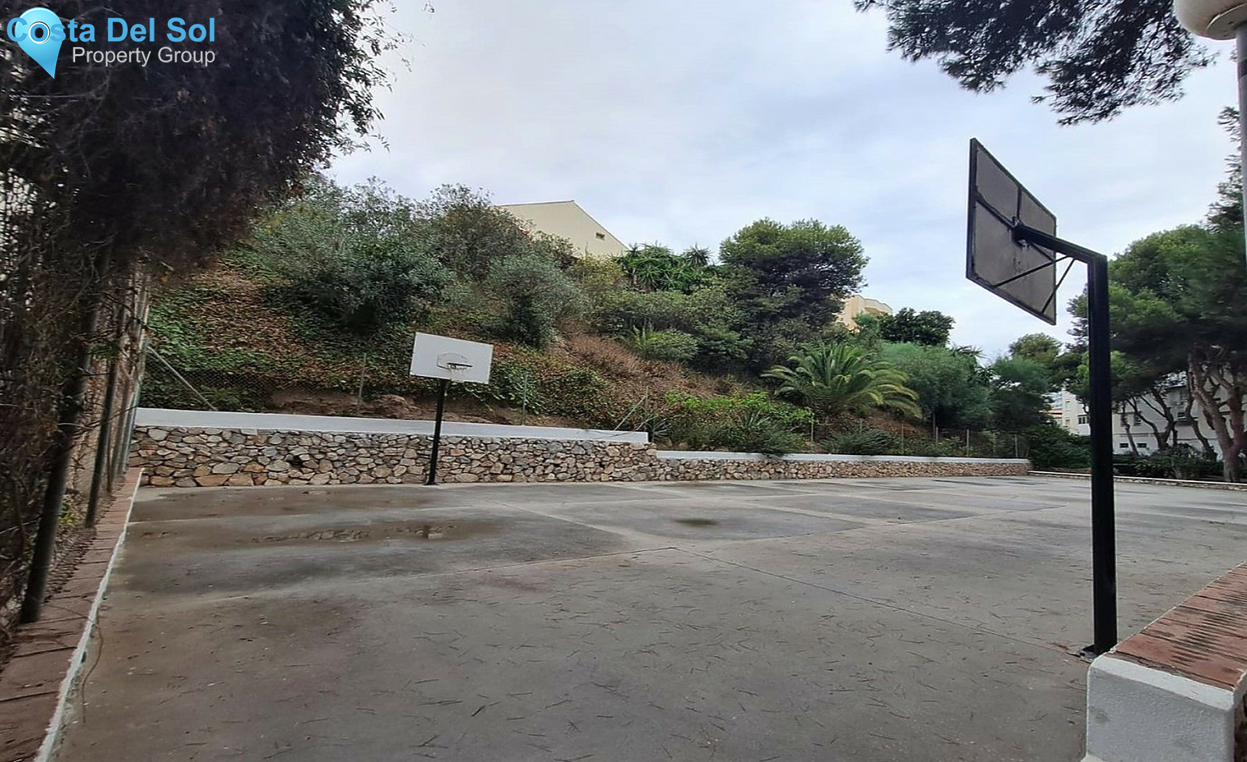 Middle Floor Apartment in Torremolinos-1560477