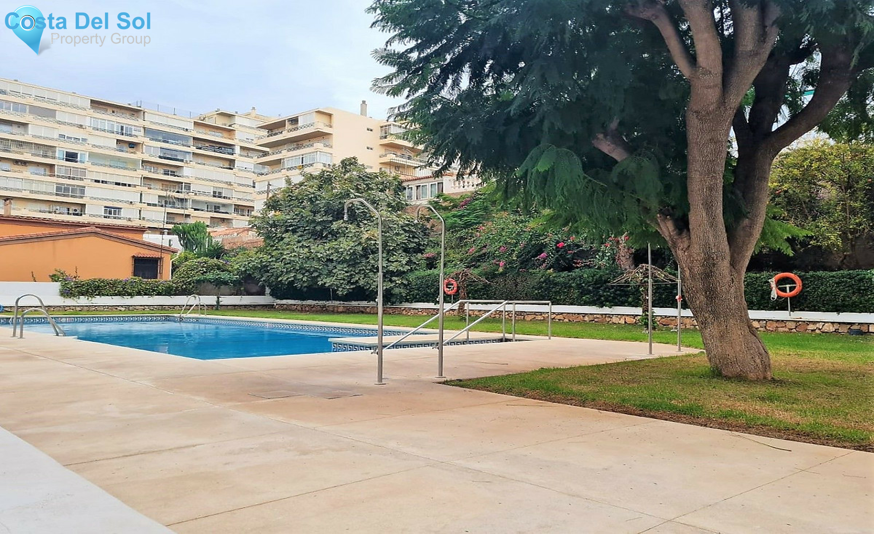 Middle Floor Apartment in Torremolinos-1560479