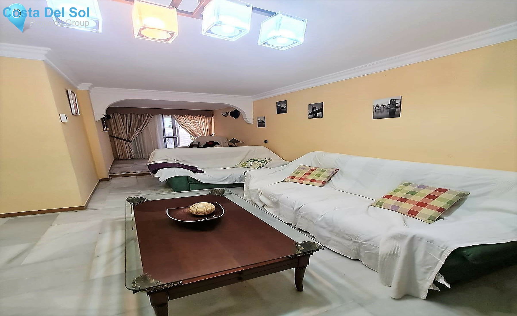 Middle Floor Apartment in Torremolinos-1560464