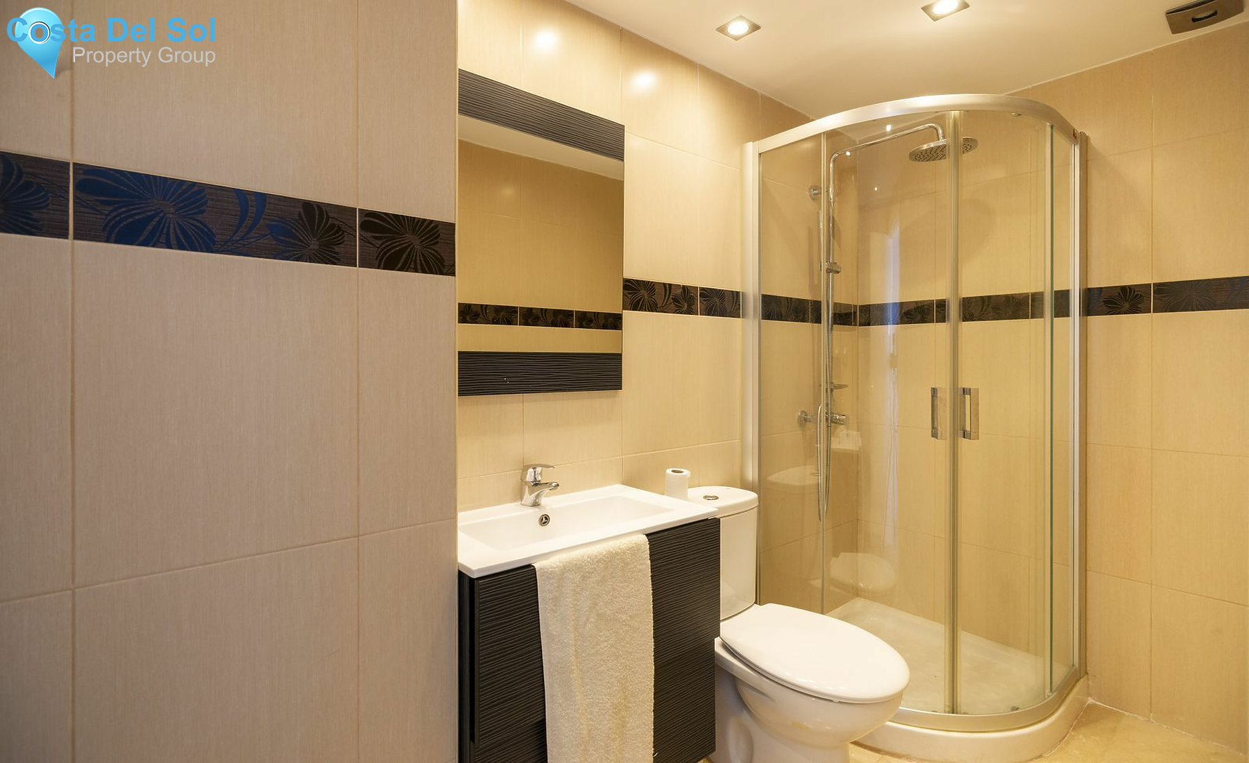 Middle Floor Apartment in Torremolinos-1172087