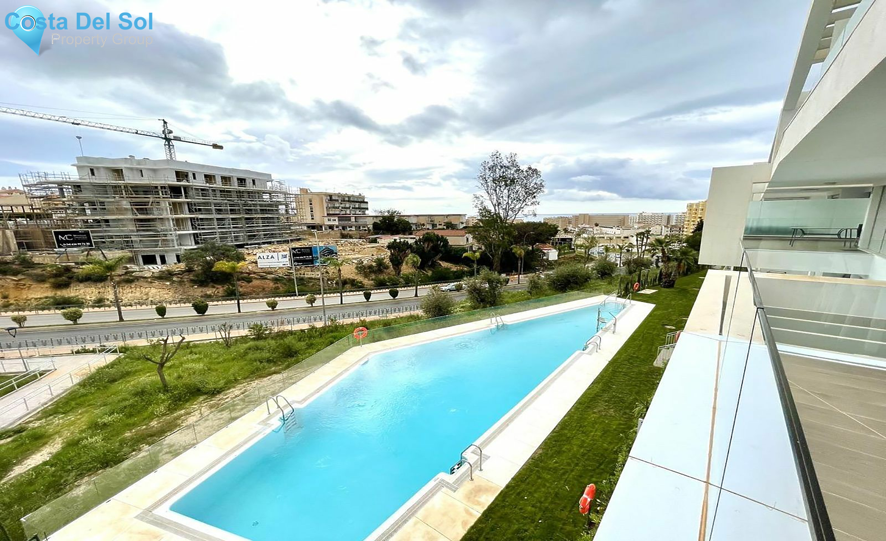 Middle Floor Apartment in Torremolinos-1173904
