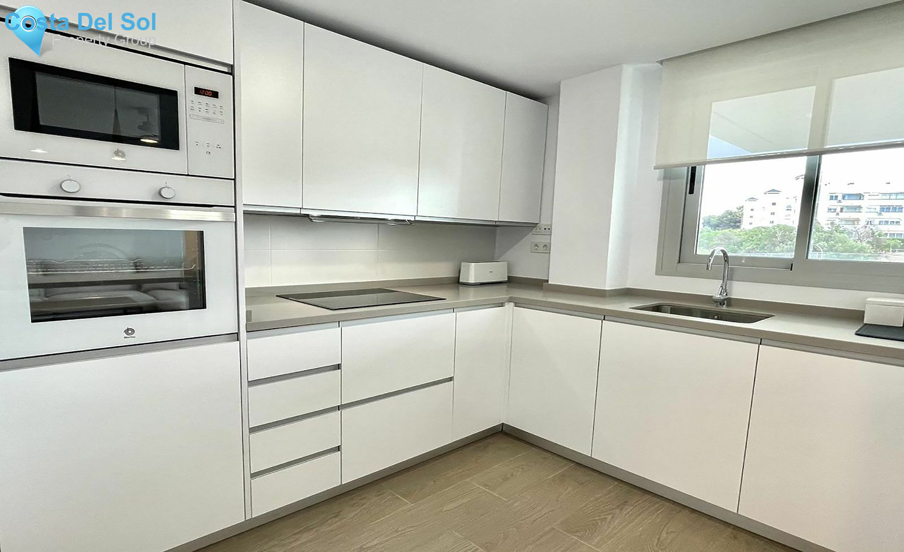 Middle Floor Apartment in Torremolinos-1173916