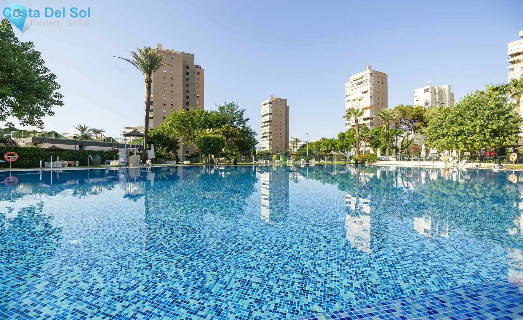 Middle Floor Apartment in Torremolinos-1386713