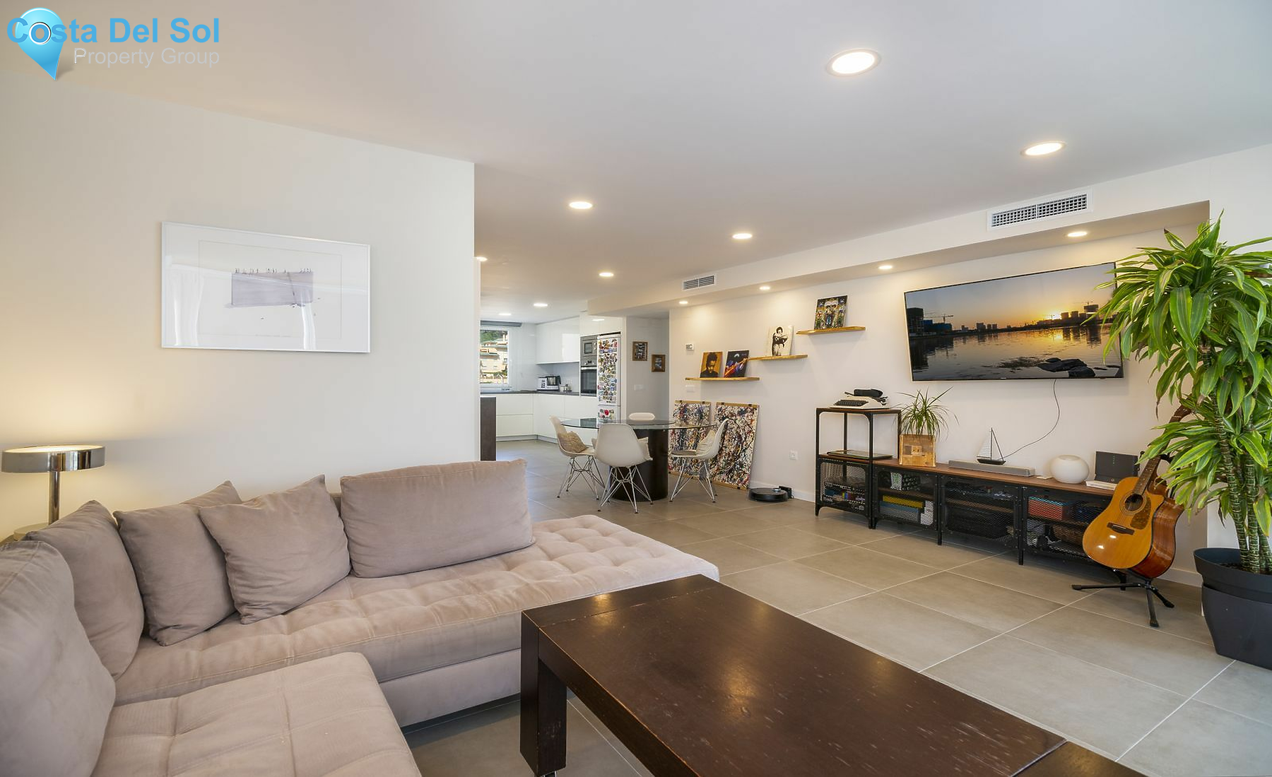 Middle Floor Apartment in Torremolinos-1386700