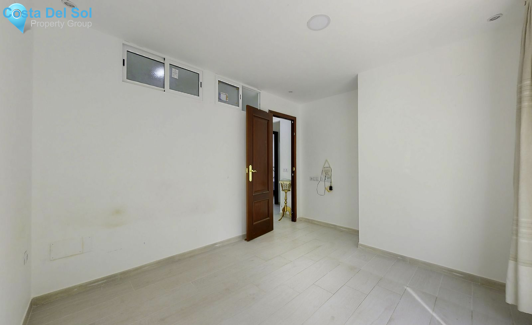 Middle Floor Apartment in Torremolinos-1464459