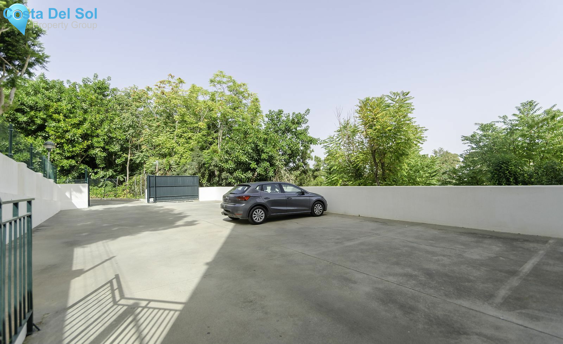 Middle Floor Apartment in Torremolinos-1464460