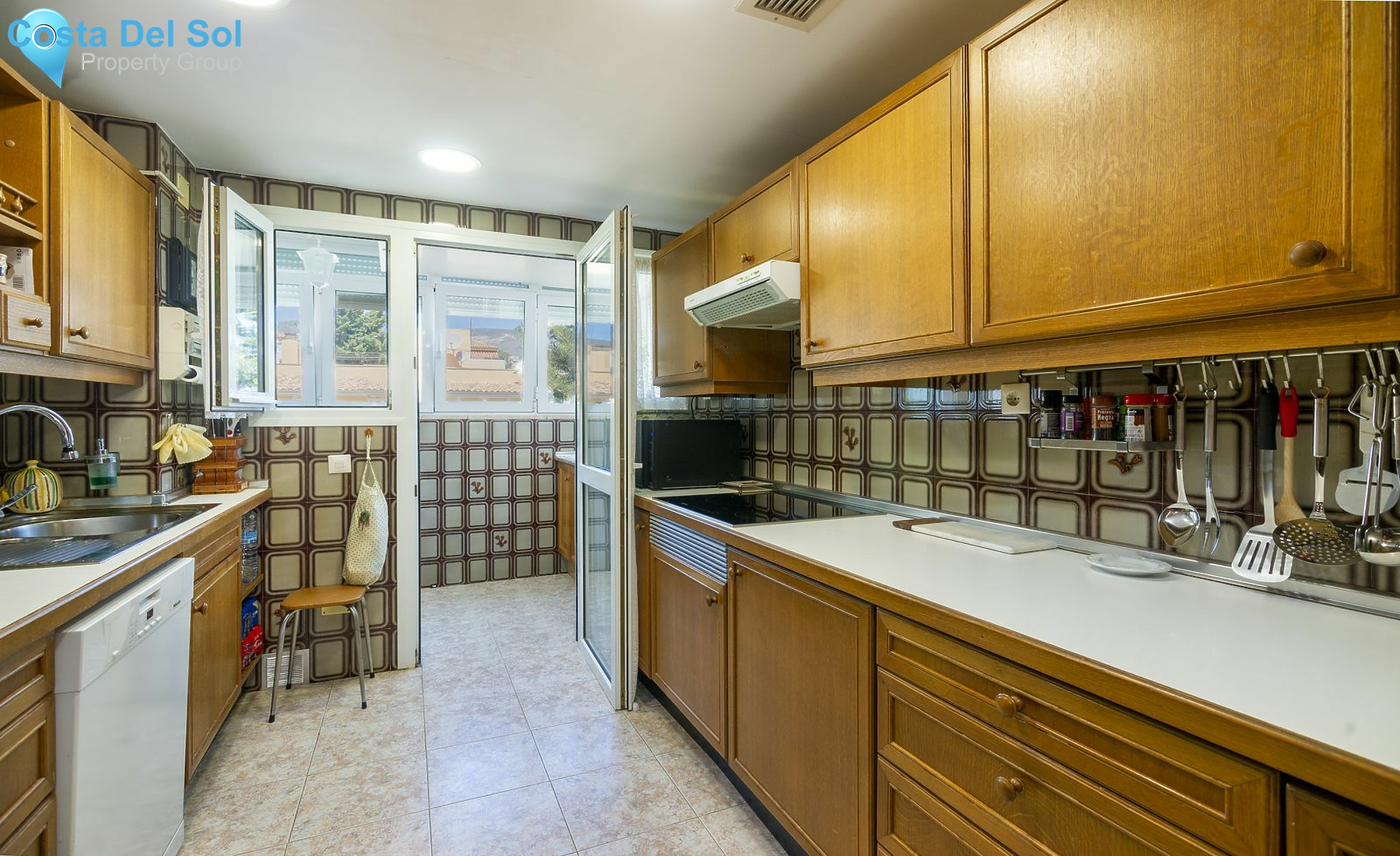 Middle Floor Apartment in Torremolinos-1472823