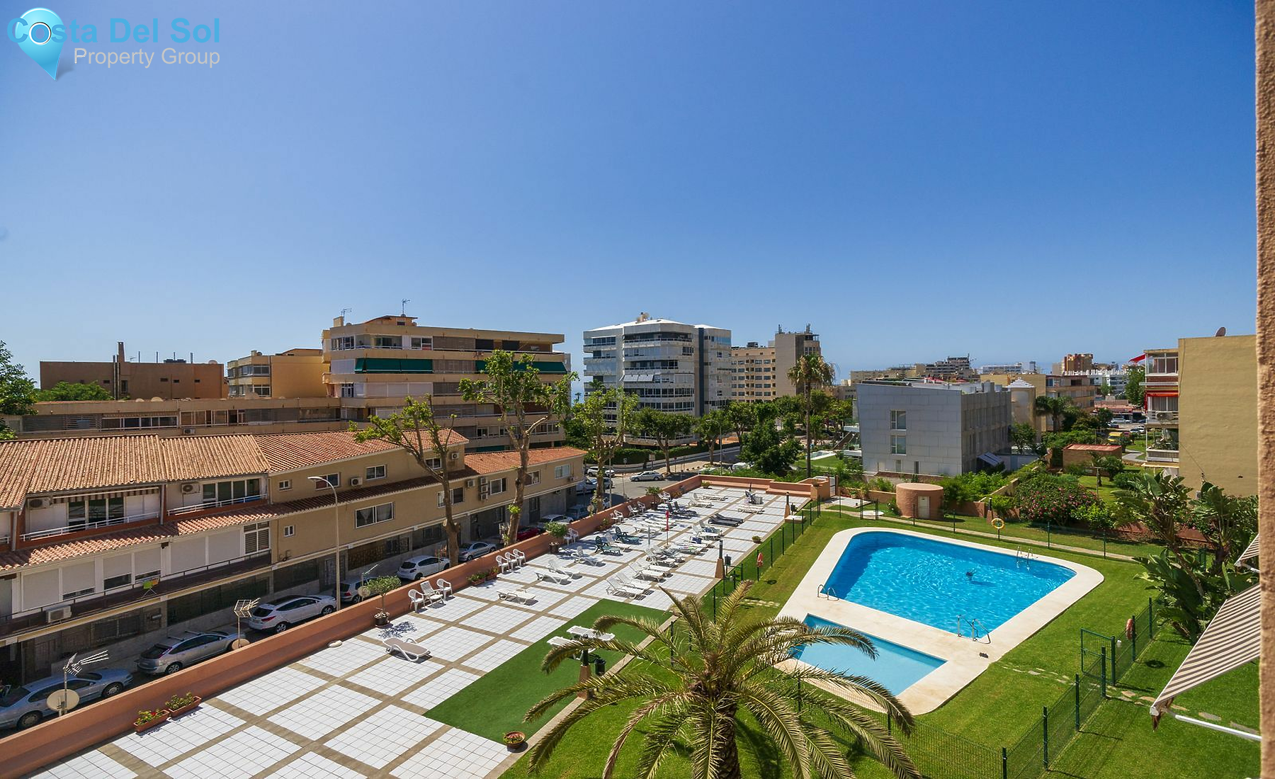 Middle Floor Apartment in Torremolinos-1472813