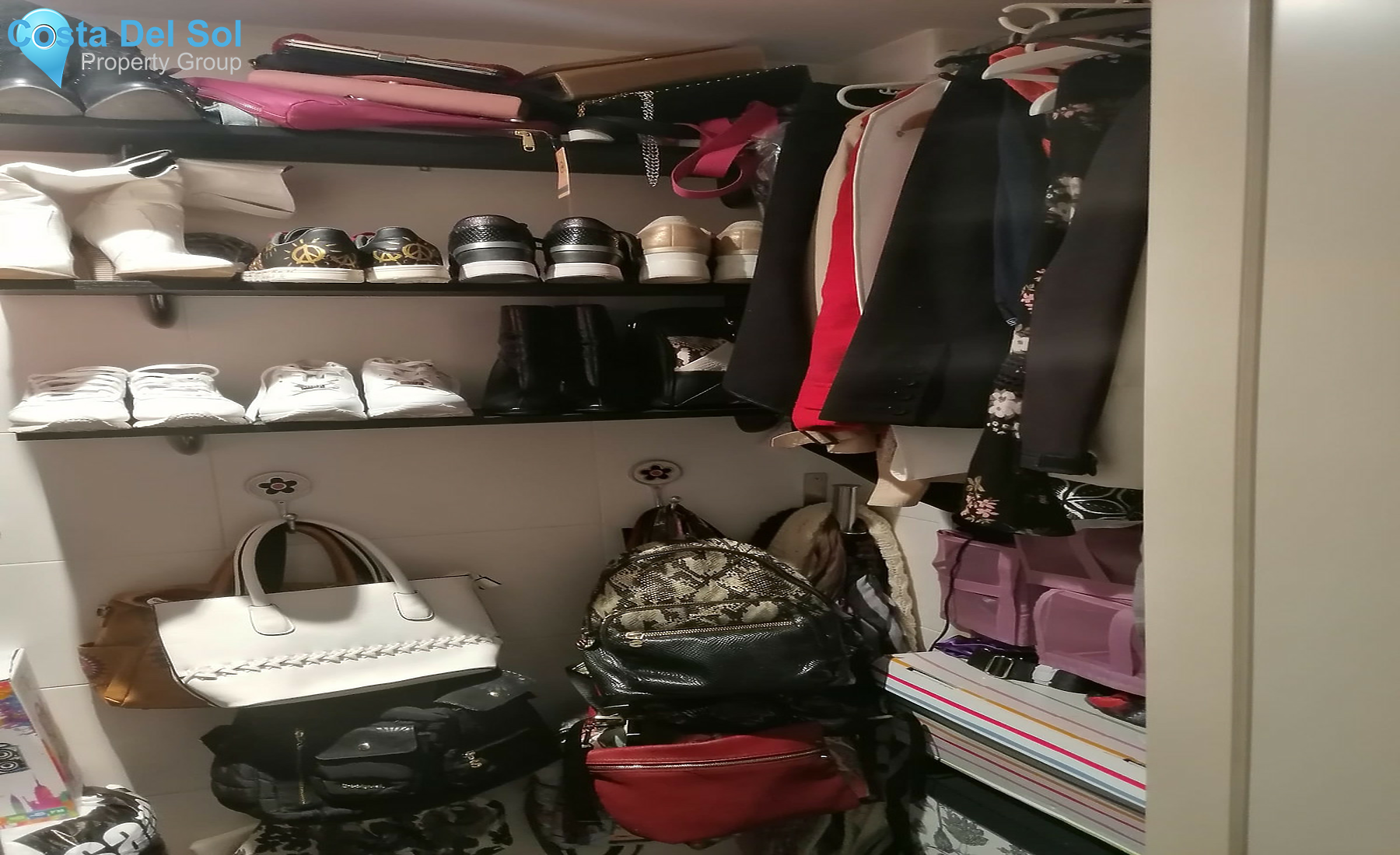 Middle Floor Apartment in Valle Romano