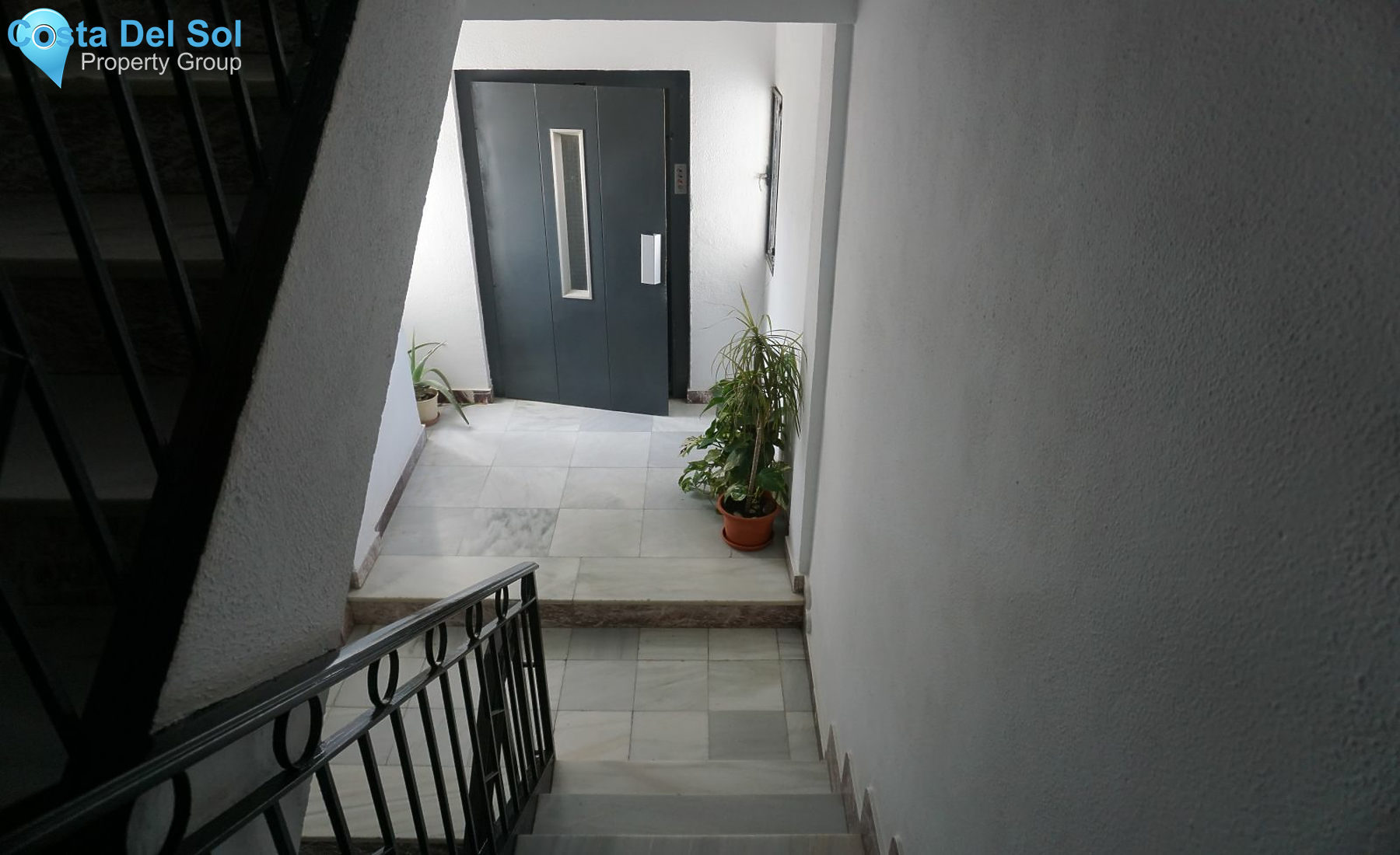 Middle Floor Apartment in Vélez-Málaga-1212255