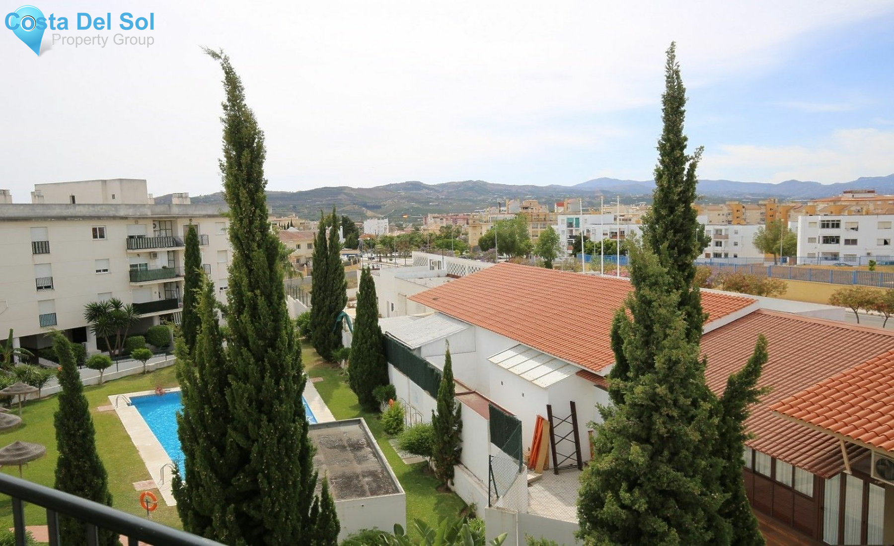 Middle Floor Apartment in Vélez-Málaga-1230757