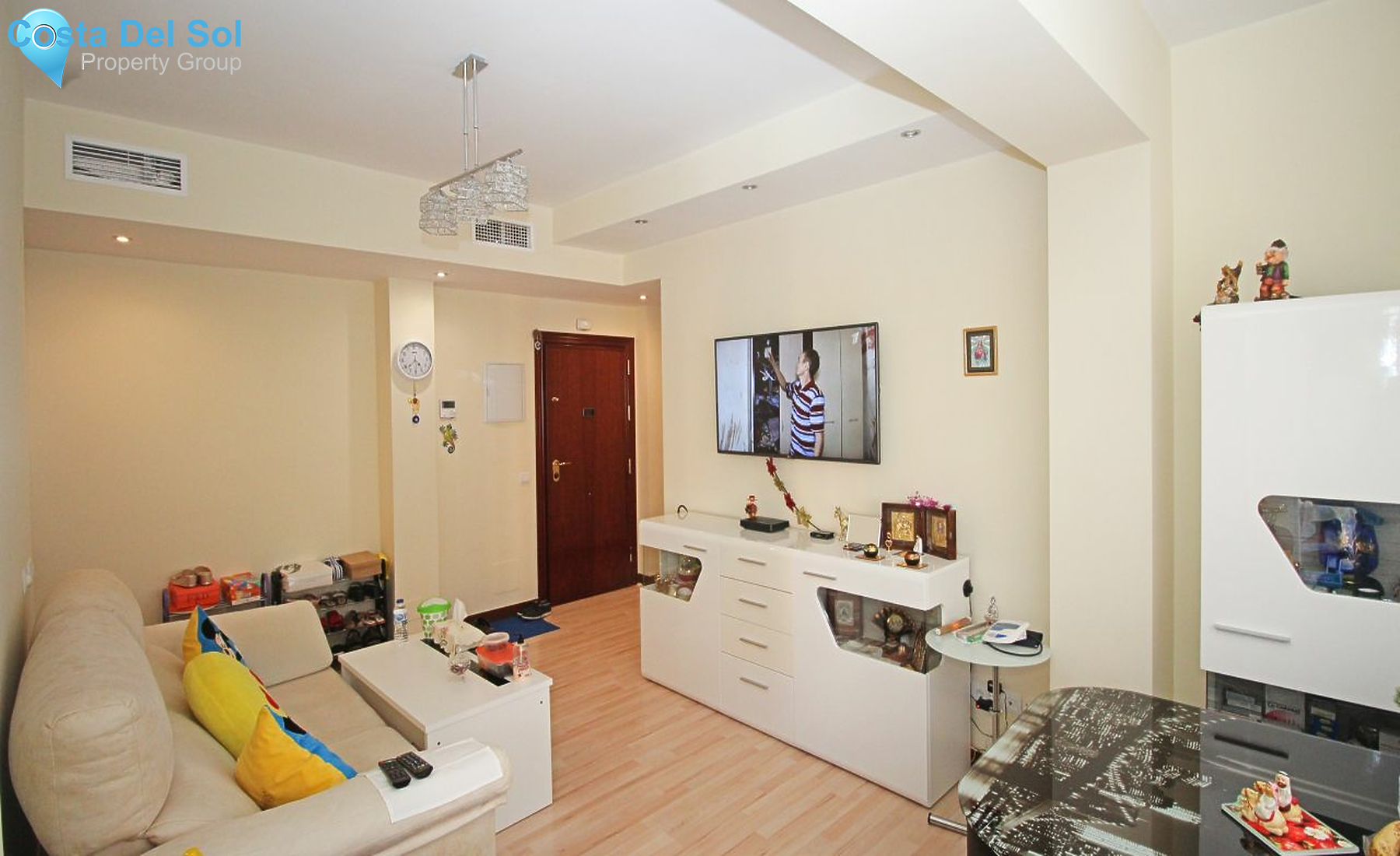 Middle Floor Apartment in Vélez-Málaga-1550210