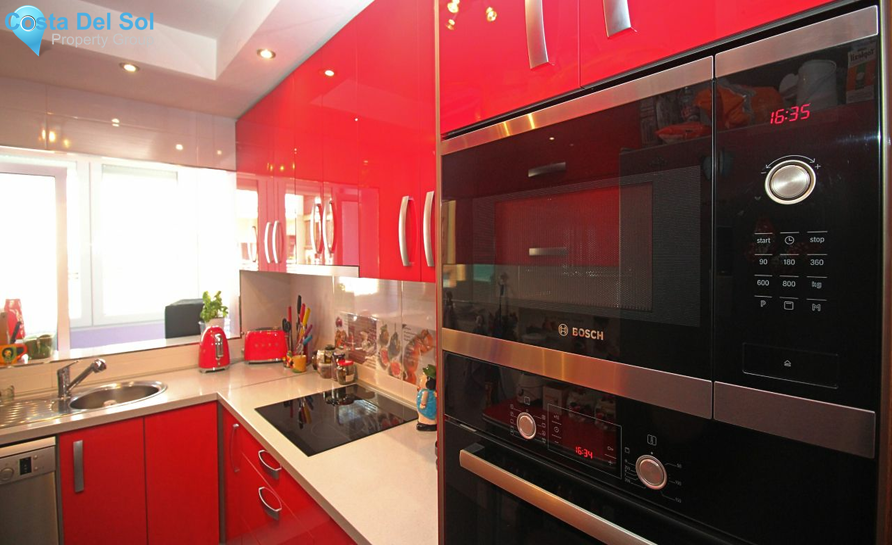 Middle Floor Apartment in Vélez-Málaga-1550216