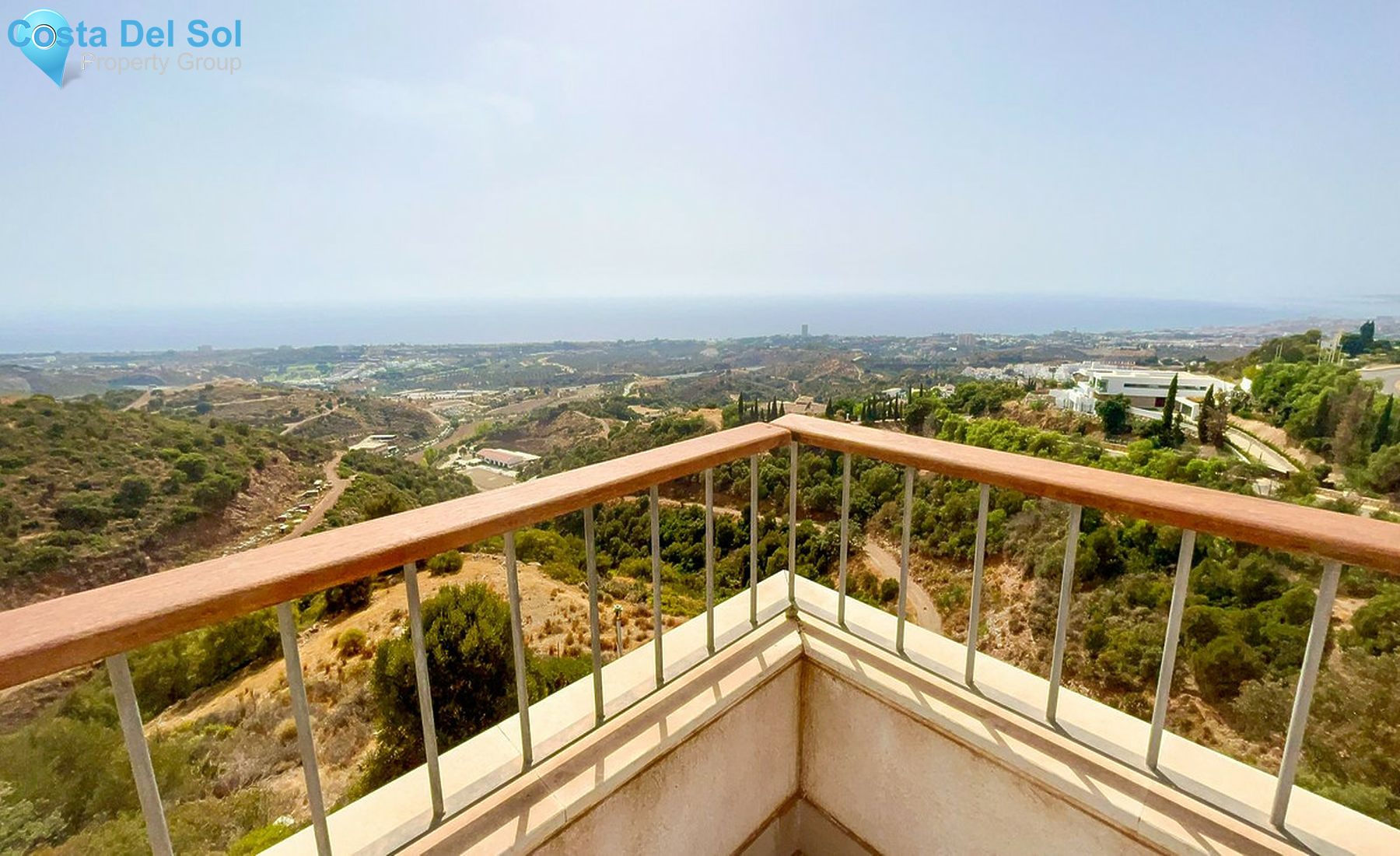 Penthouse in Altos de los Monteros