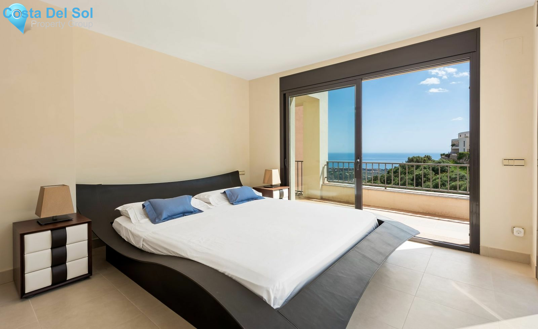 Penthouse in Altos de los Monteros-1156973