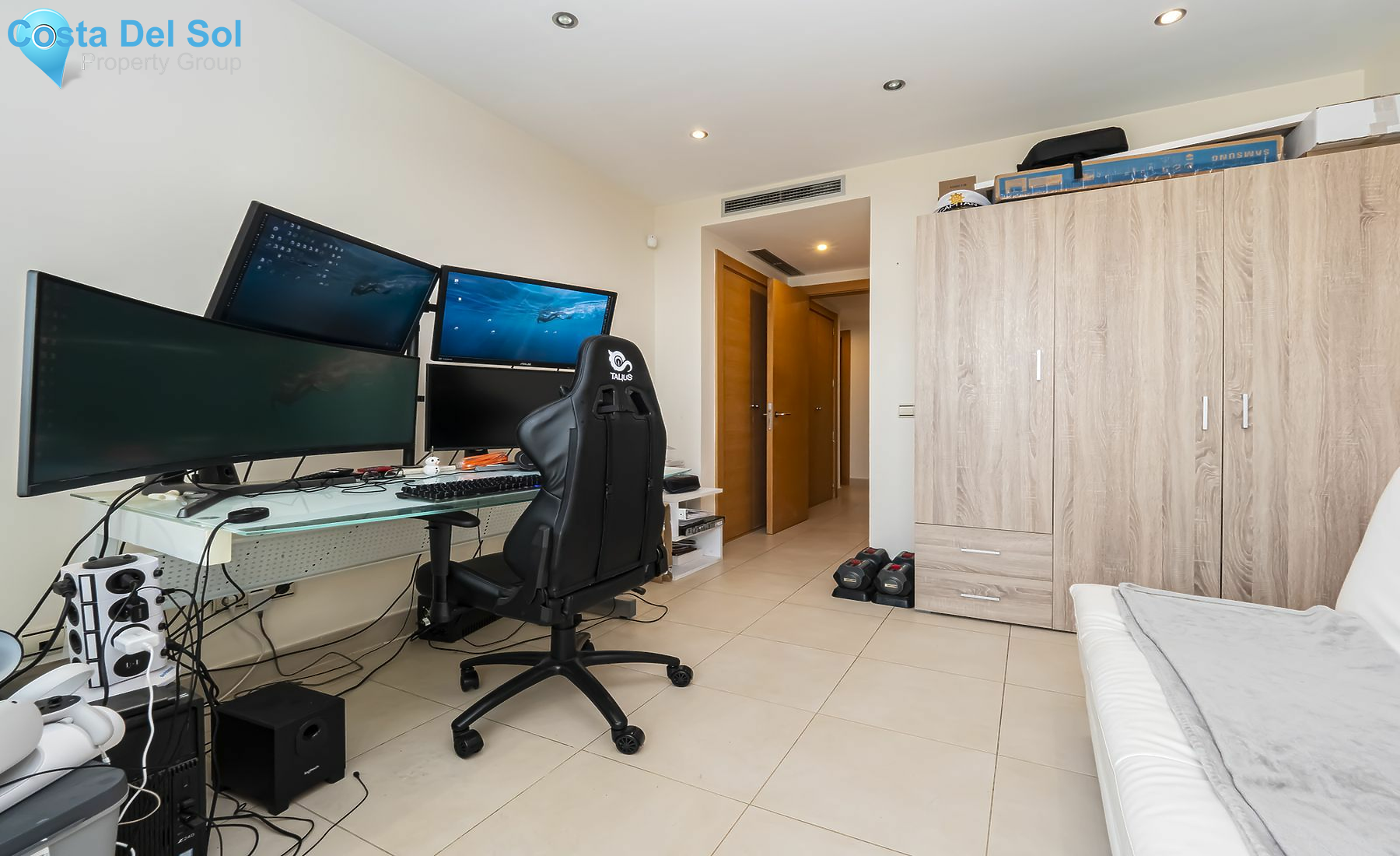 Penthouse in Altos de los Monteros-1550539