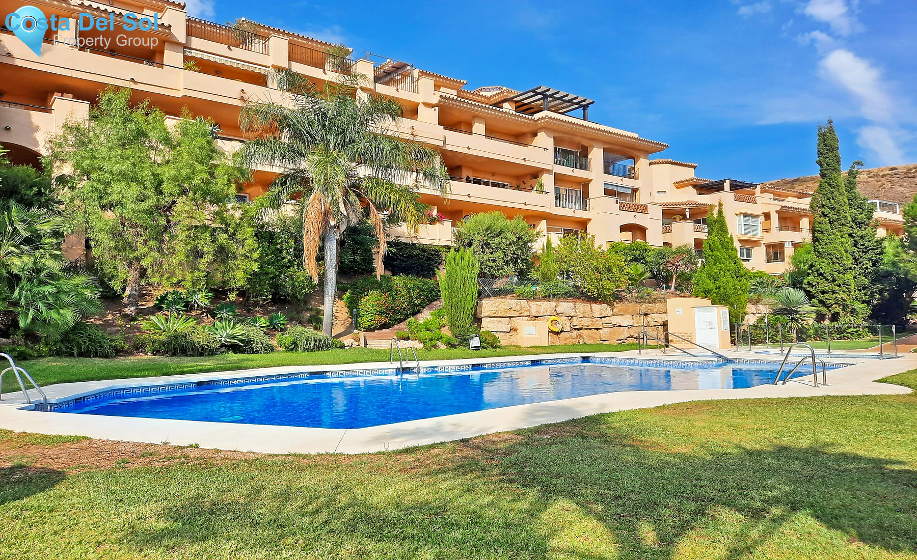 Penthouse in Calahonda