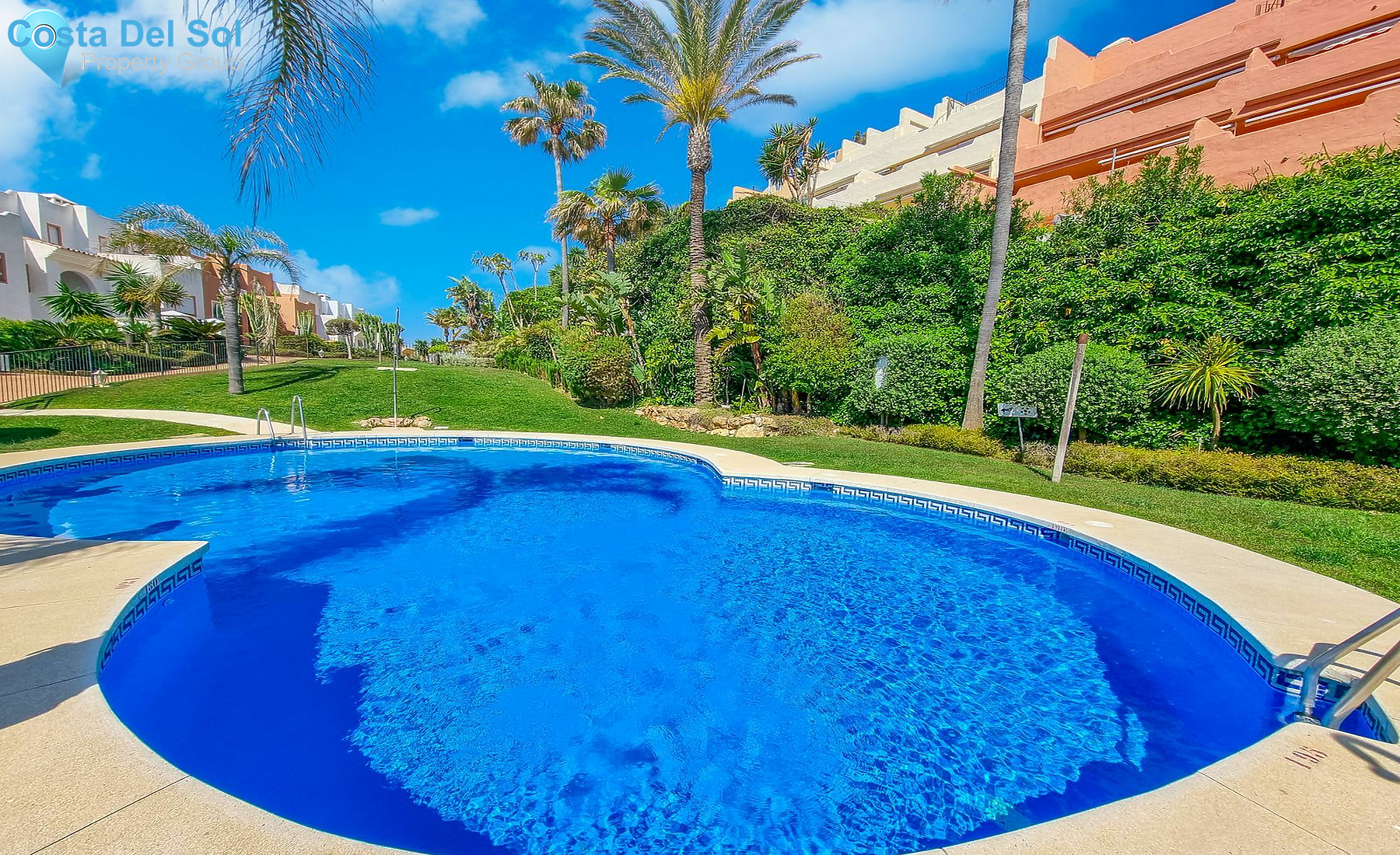 Penthouse in Casares Playa