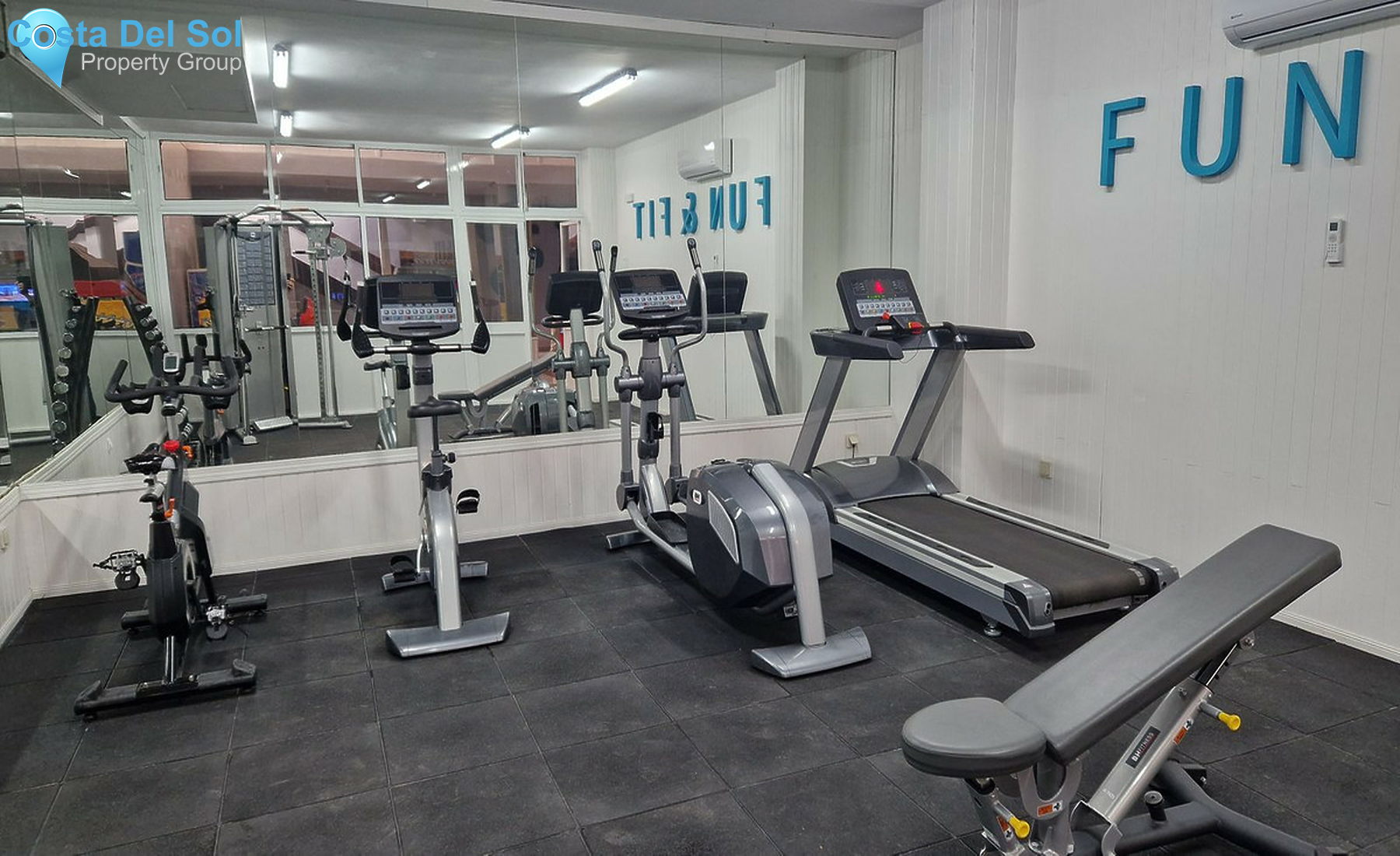 Penthouse Duplex in Calahonda-1505472