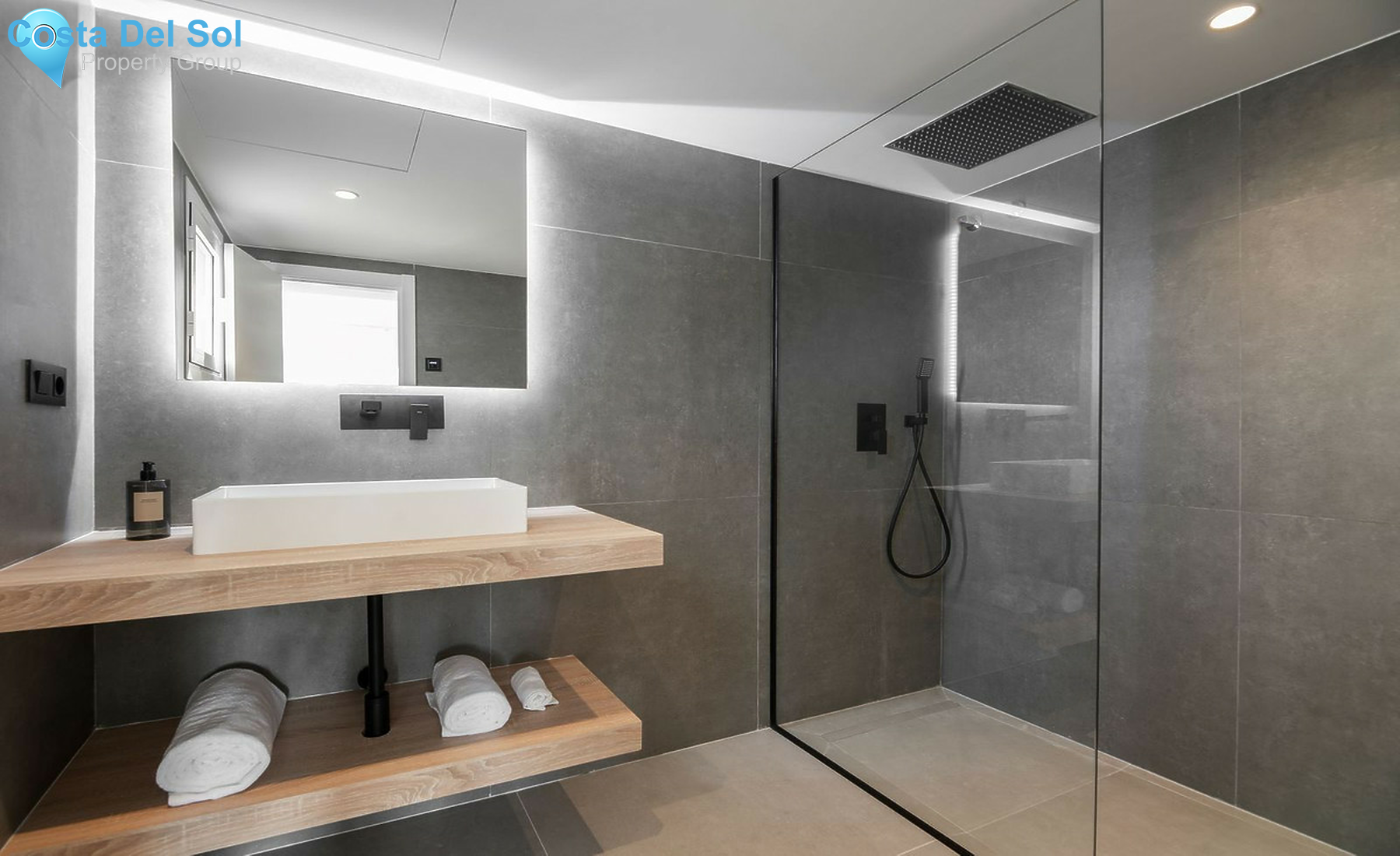 Penthouse Duplex in La Quinta-1439193