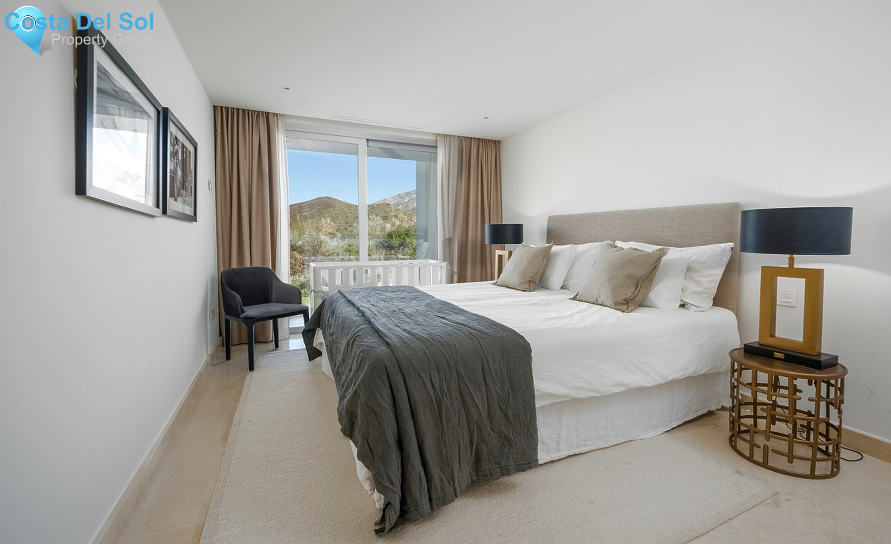 Penthouse Duplex in Nueva Andalucía-1536745