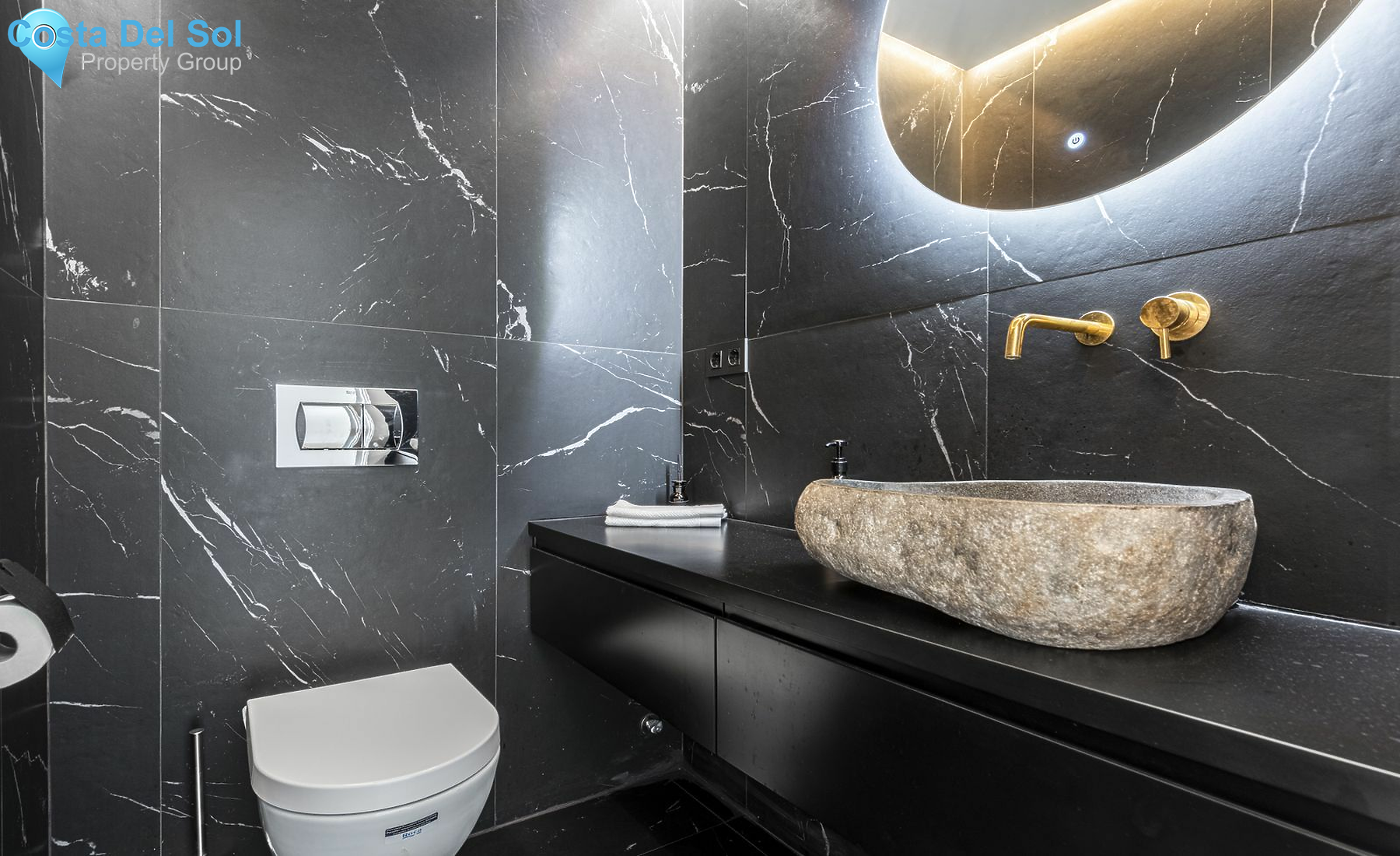 Penthouse Duplex in Nueva Andalucía-1534343