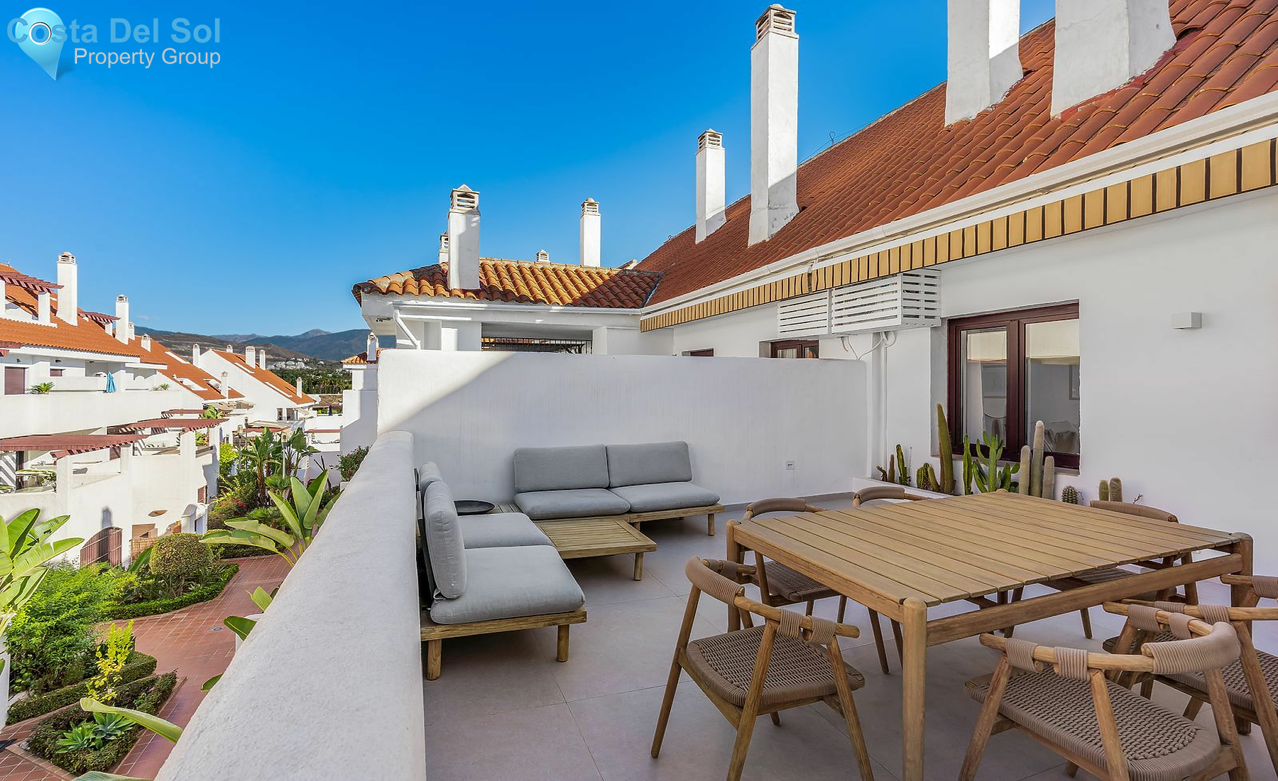 Penthouse Duplex in Nueva Andalucía-1550000