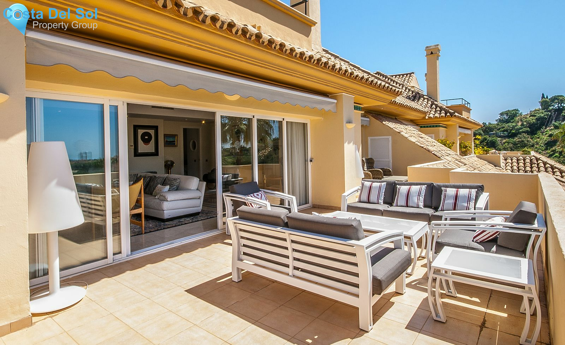 Penthouse in Elviria-1194000