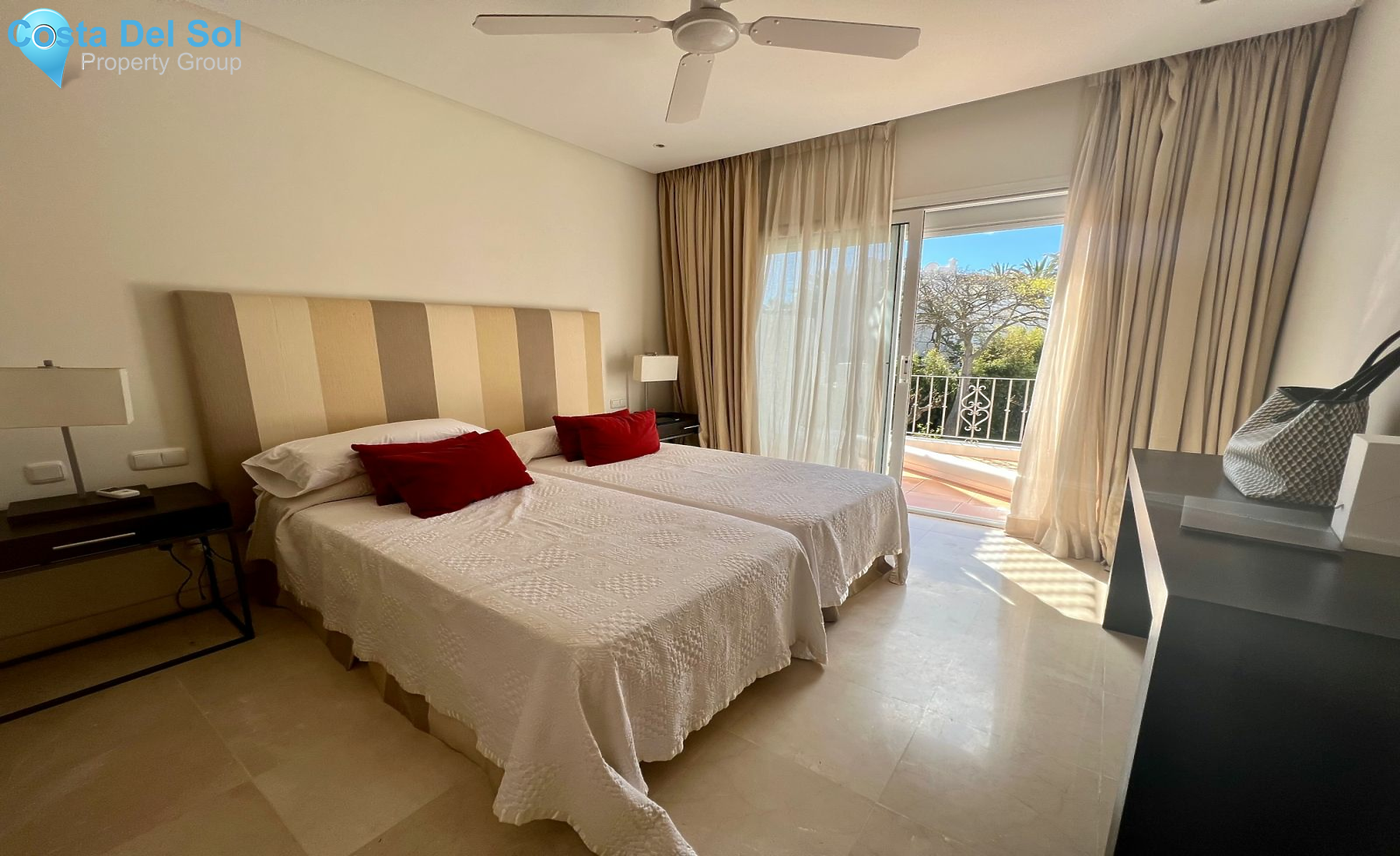 Penthouse in Estepona-1211321