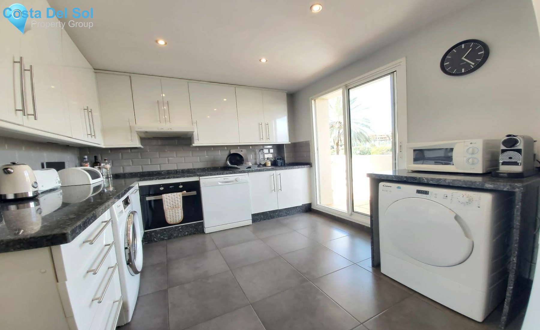 Penthouse in Estepona-1400160