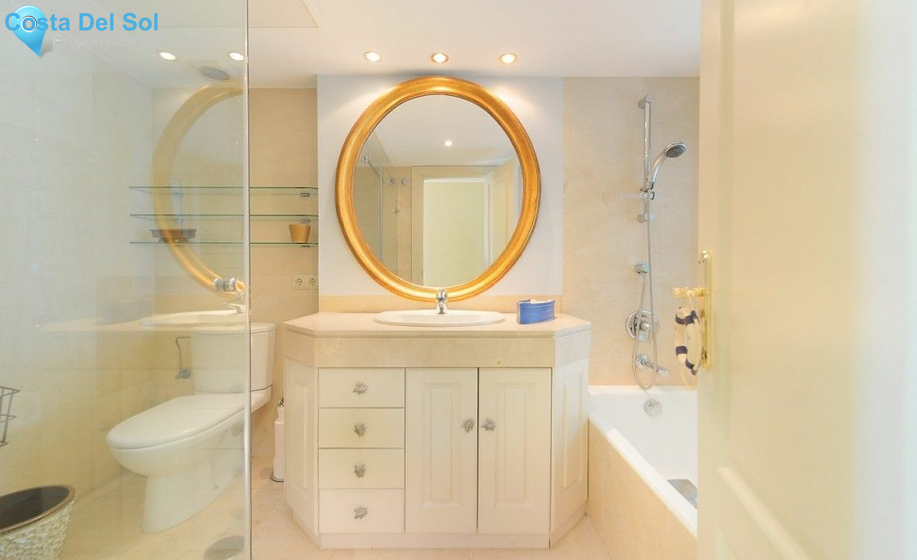 Penthouse in Estepona-1484024