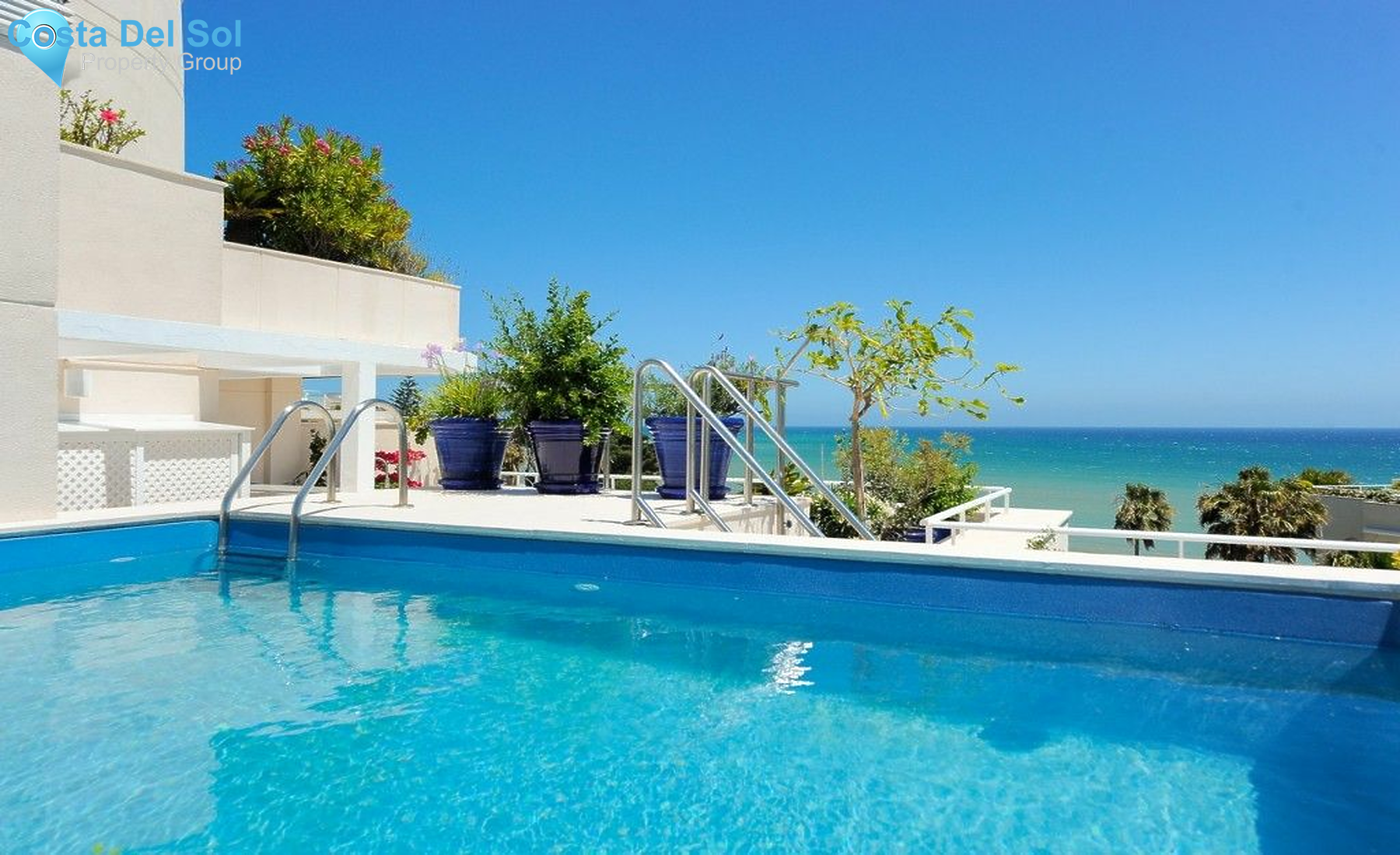 Penthouse in Estepona-1484028