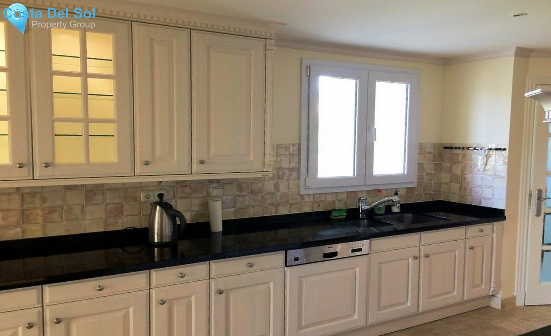 Penthouse in Las Brisas-1400094