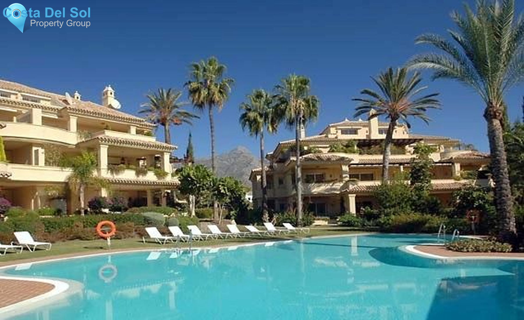 Penthouse in Las Brisas-1400086