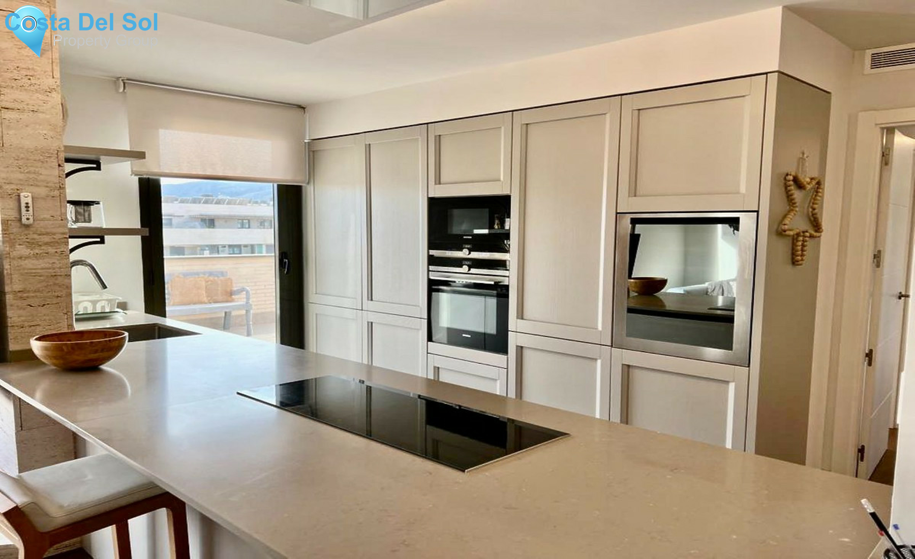 Penthouse in Los Alamos-1524208