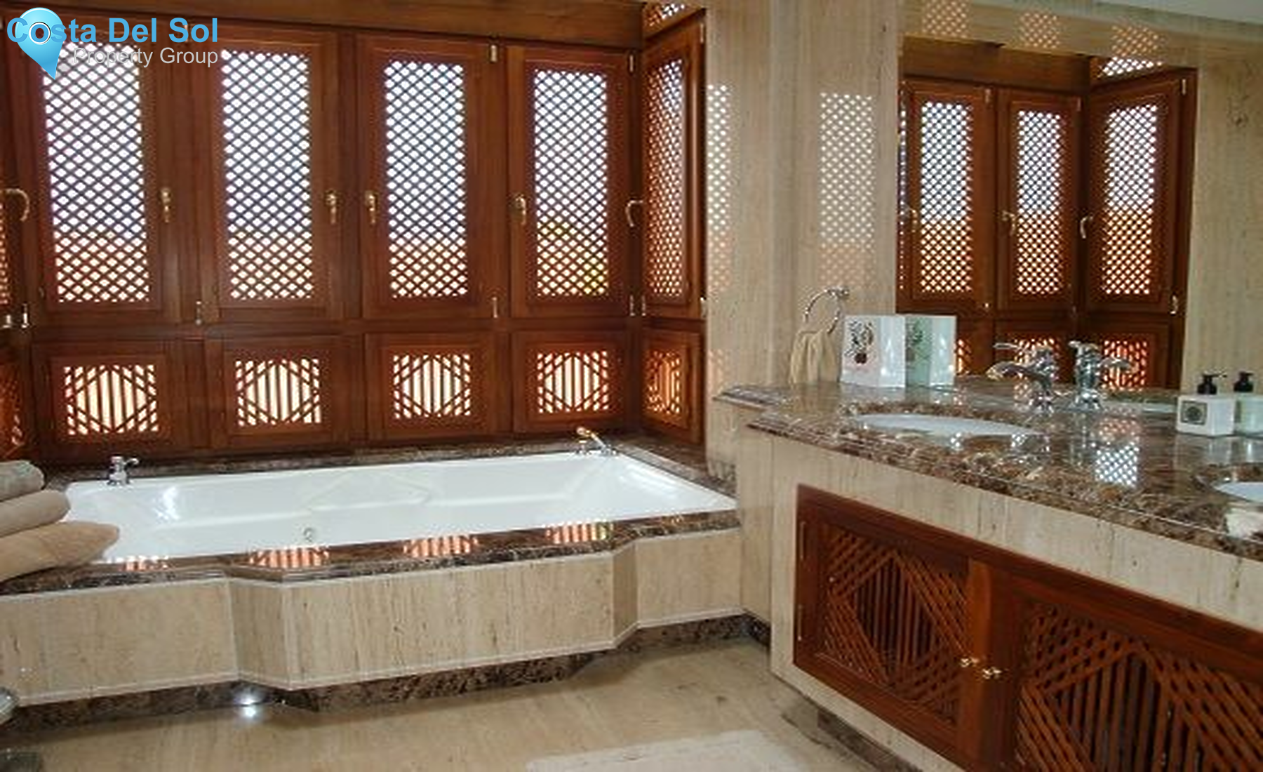 Penthouse in Los Monteros-1427313