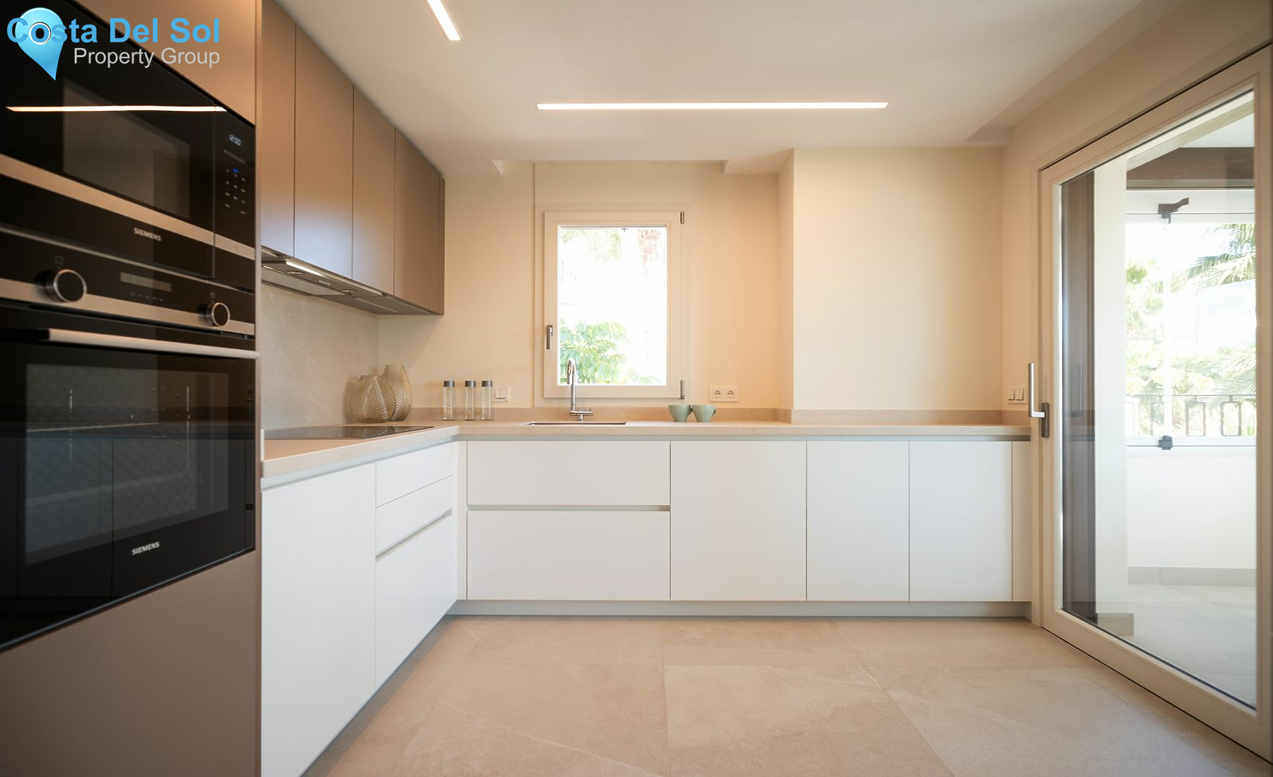 Penthouse in Marbella-1210126