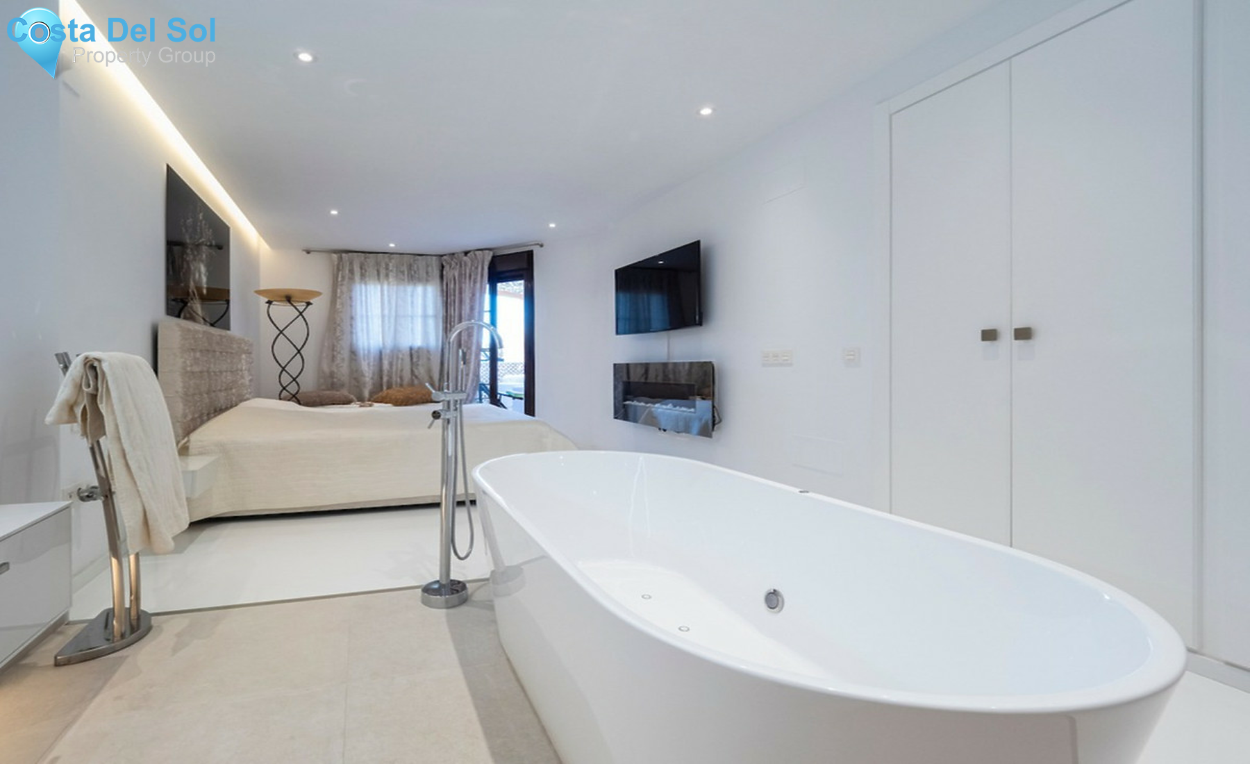 Penthouse in New Golden Mile-1302866