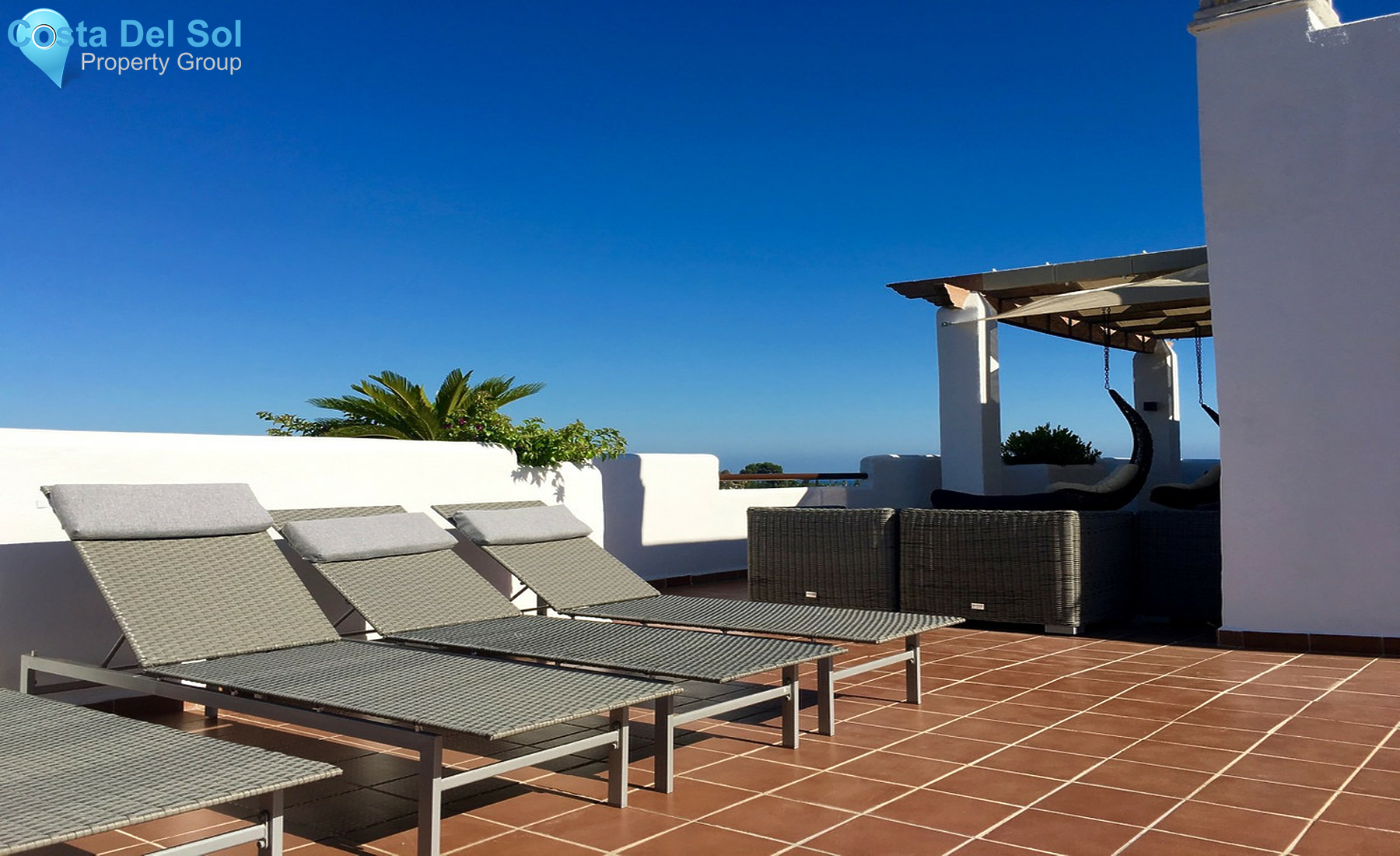 Penthouse in New Golden Mile-1408000