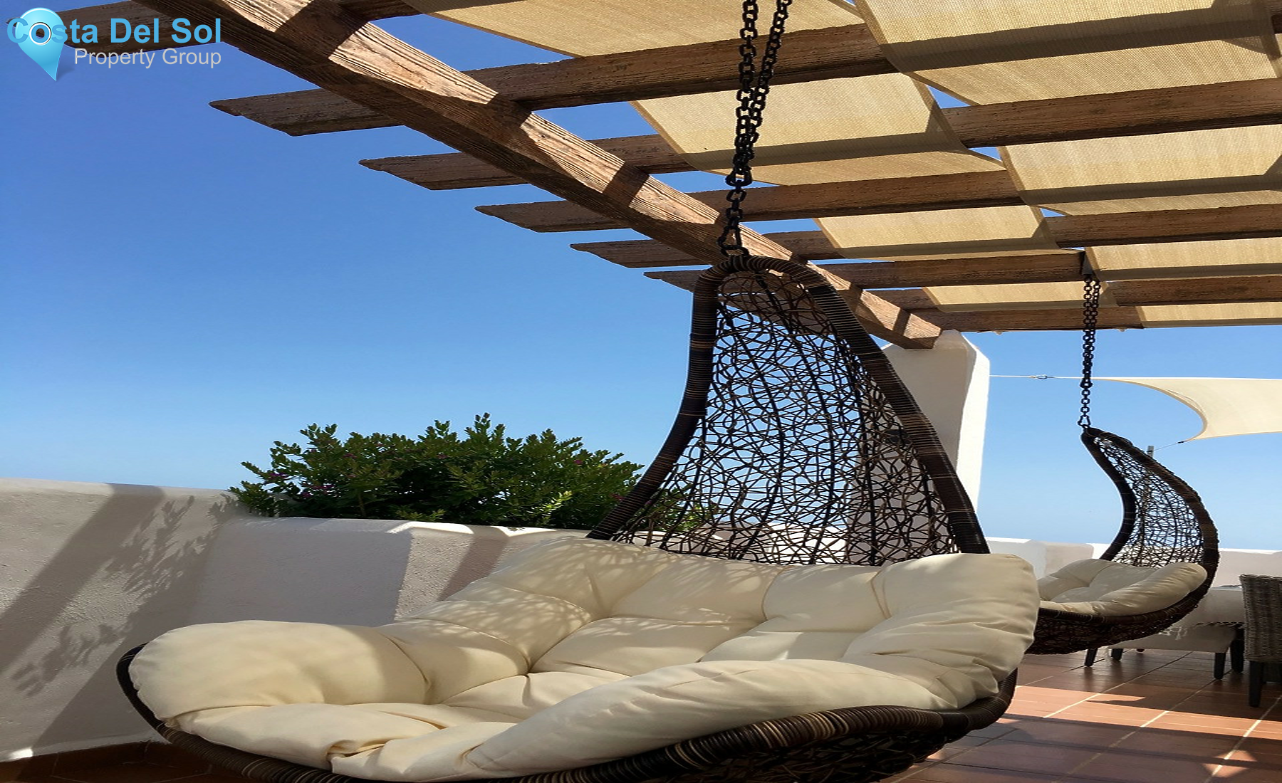 Penthouse in New Golden Mile-1408002